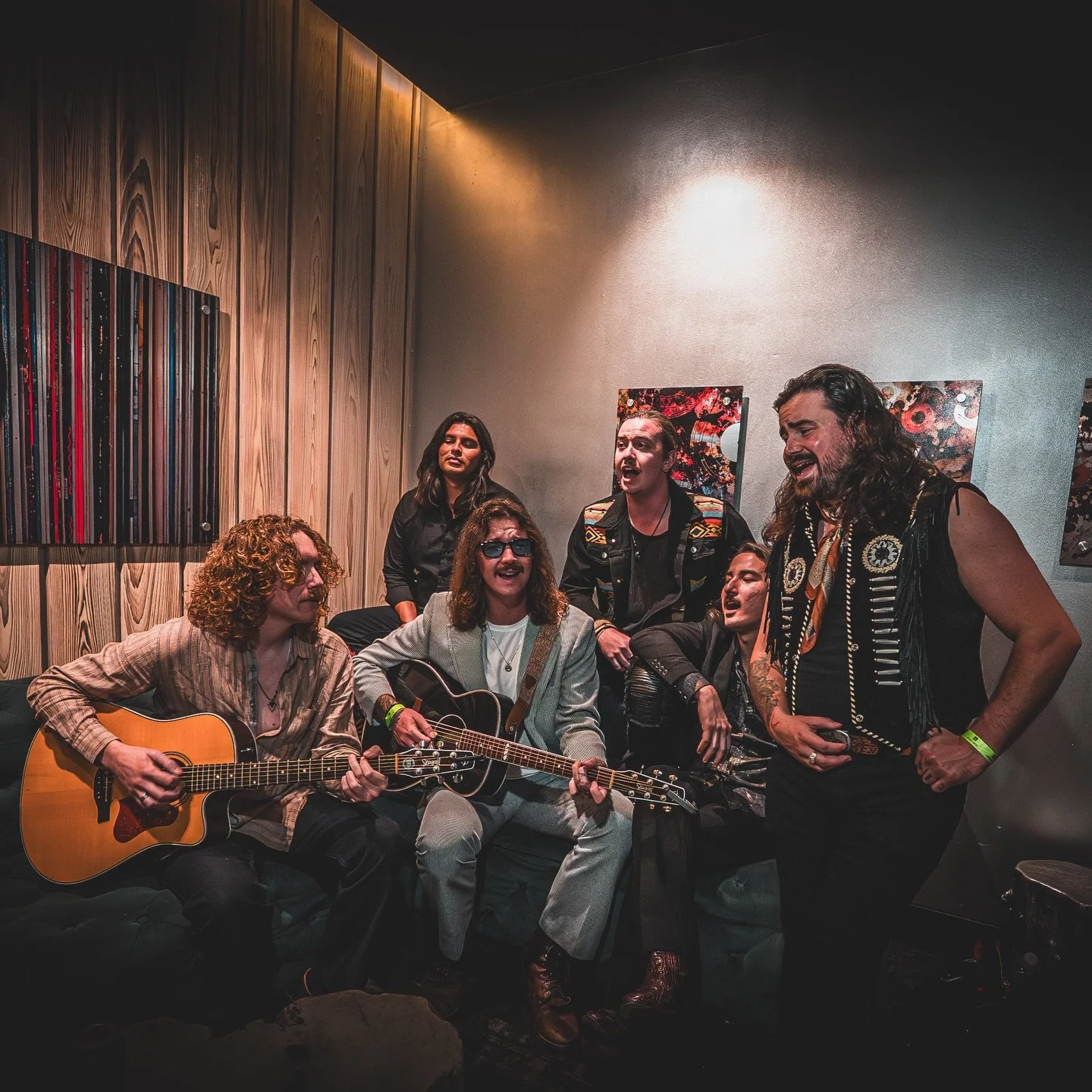 Another year in the books.
So grateful for the people, the rooms, and the songs.
We love you all. Be safe tonight. ✨
📸: @murdymedia