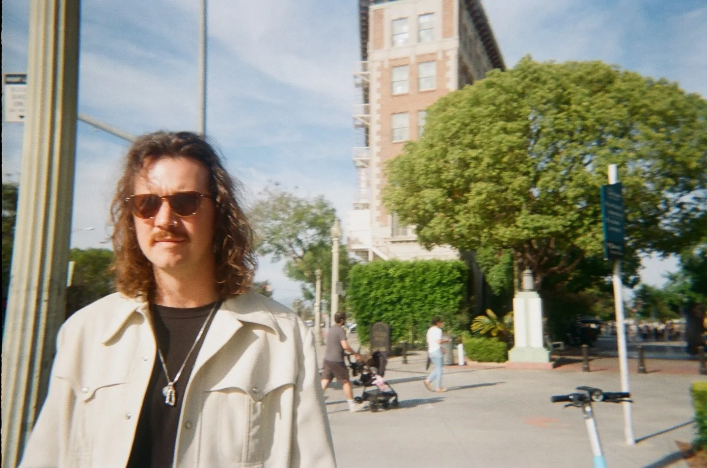 Films are in from this weekend 🎞️ &amp; that&rsquo;s a wrap on a quick coastal run.

LA &rarr; Paso Robles &rarr; Fairfax

Three nights, all completely different. A small room in LA that locked in early thanks to @sofarsoundsla, Paso packed and movi