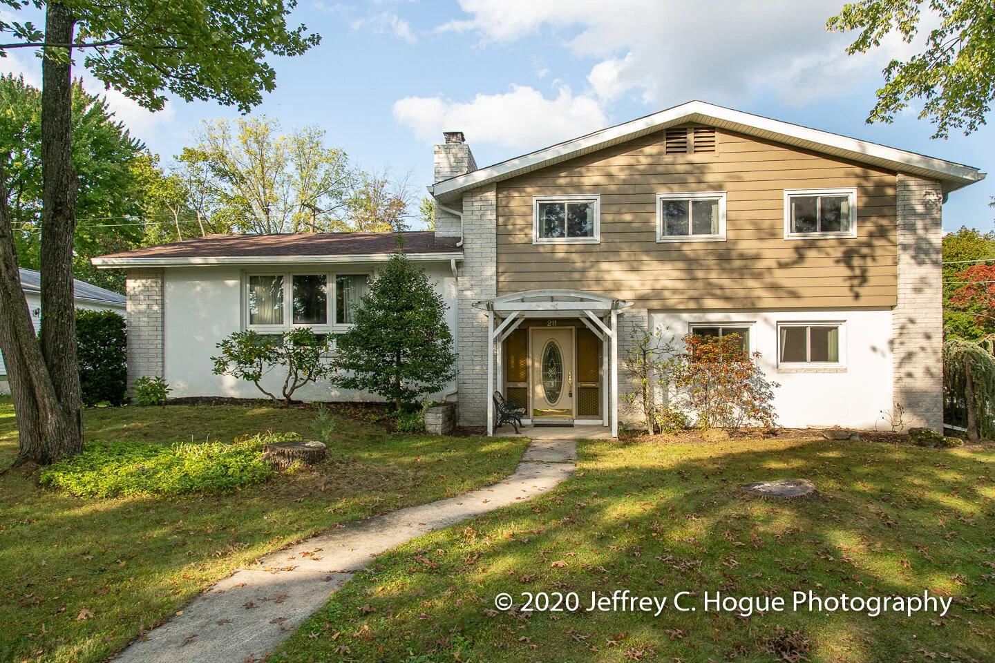 211 Parkview Ave, Reading, PA 19606