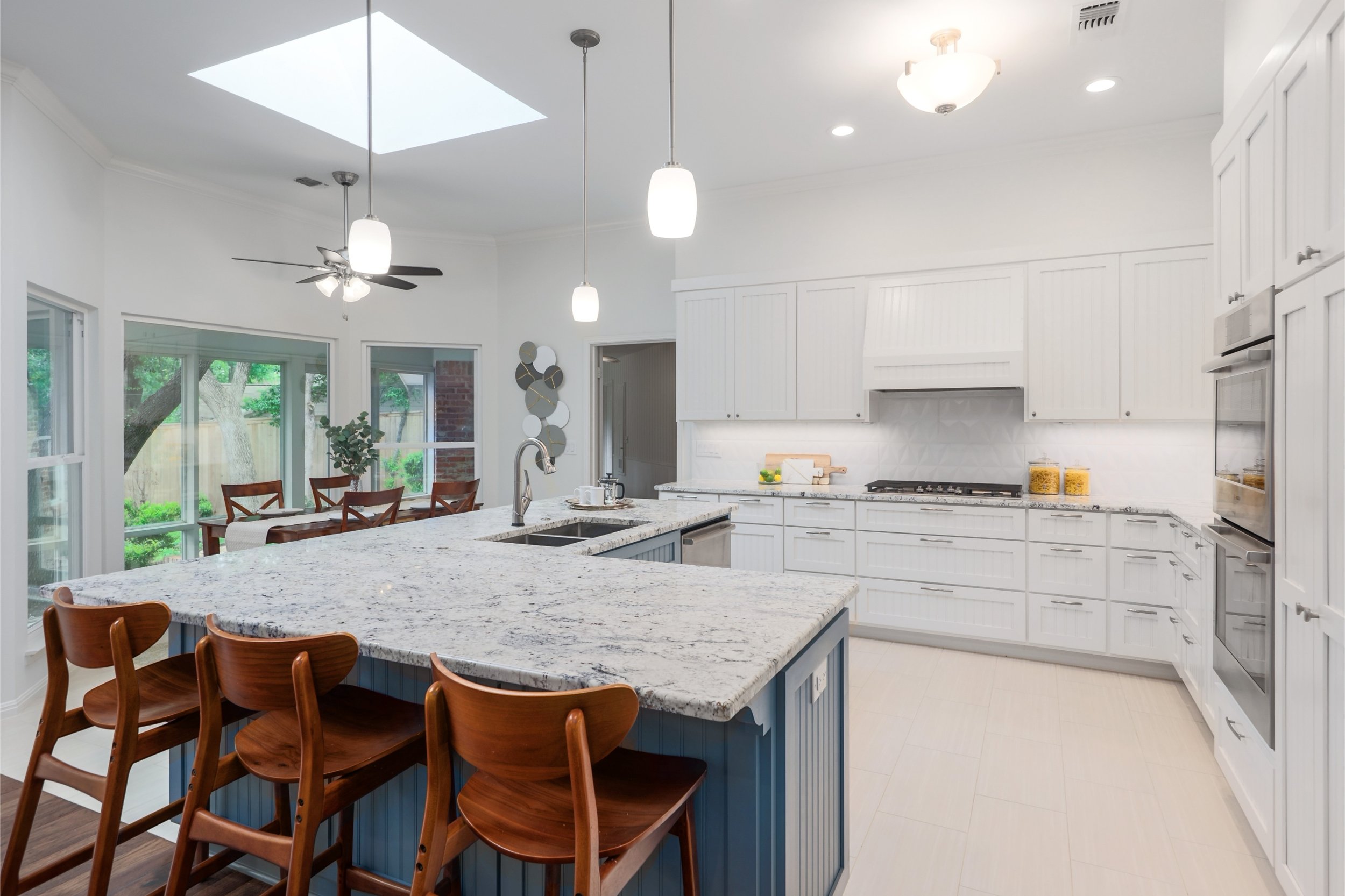 4001 North Hills Dr 016-FULL.jpg