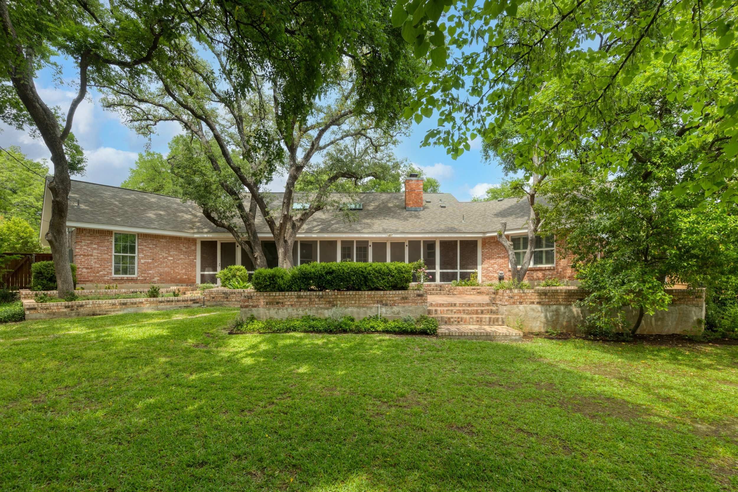 4001 North Hills Dr 044-FULL.jpg