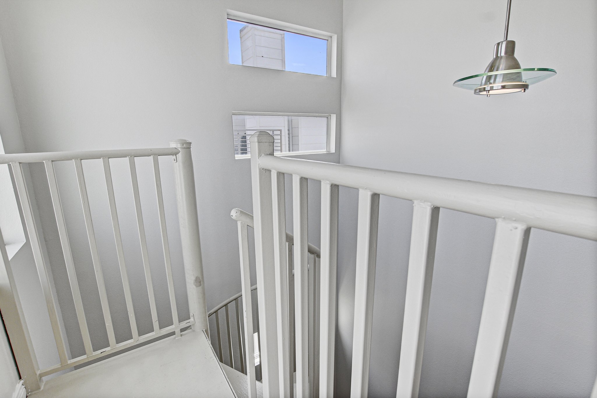 IMG_0086_87_88_89_90Interior03.JPG