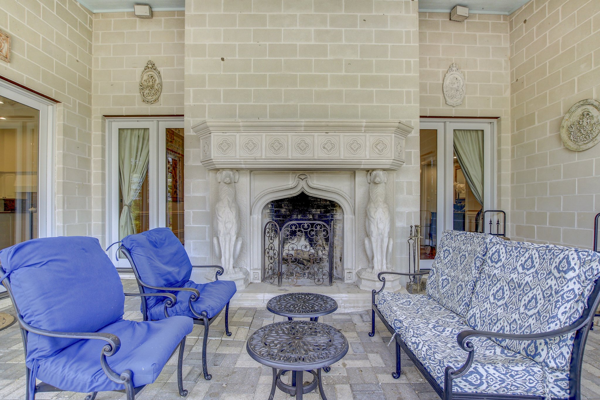 IMG_0476_77_78_79_80Interior03.jpg