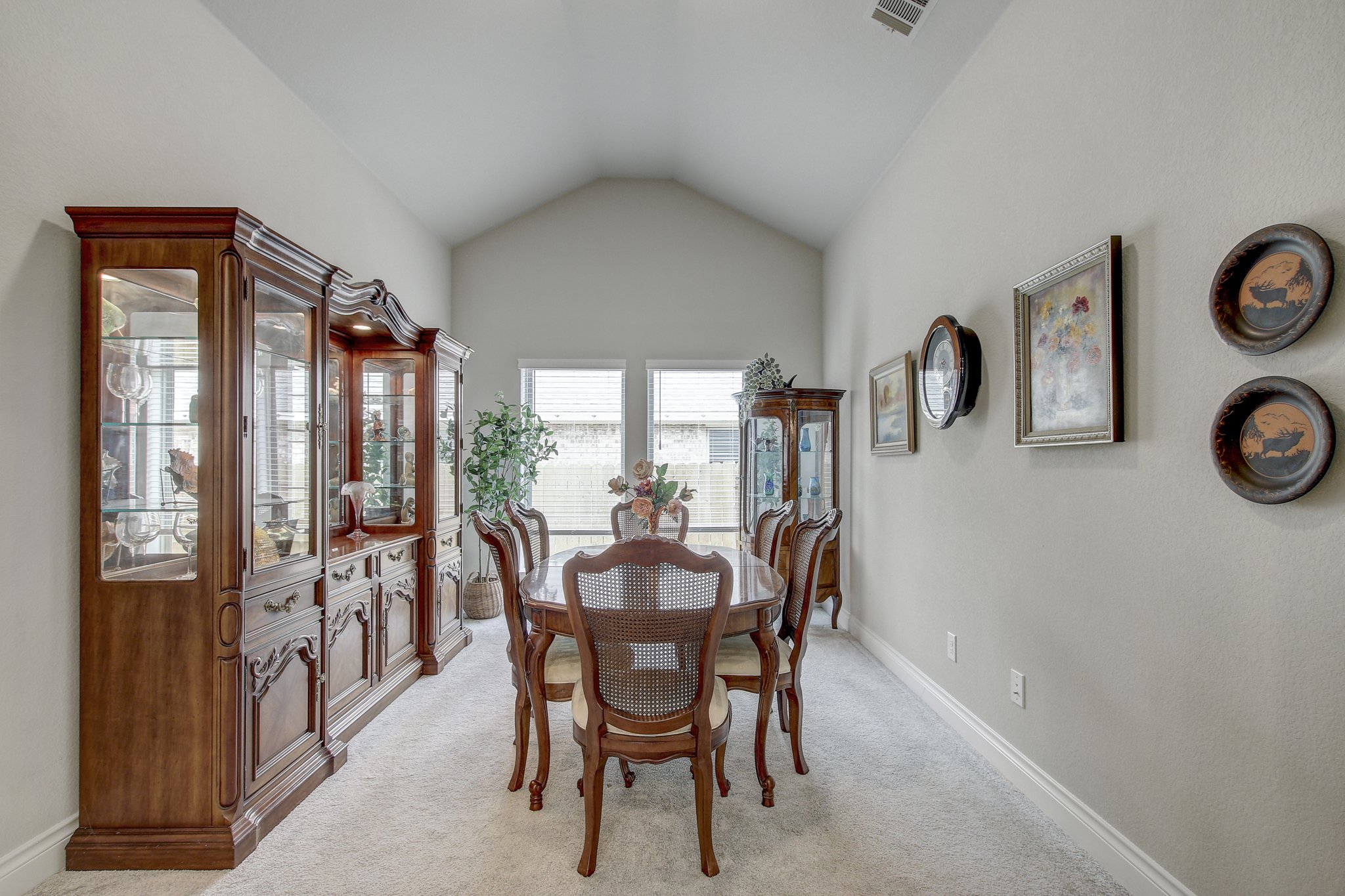 IMG_0076_77_78_79_80Interior04.jpg