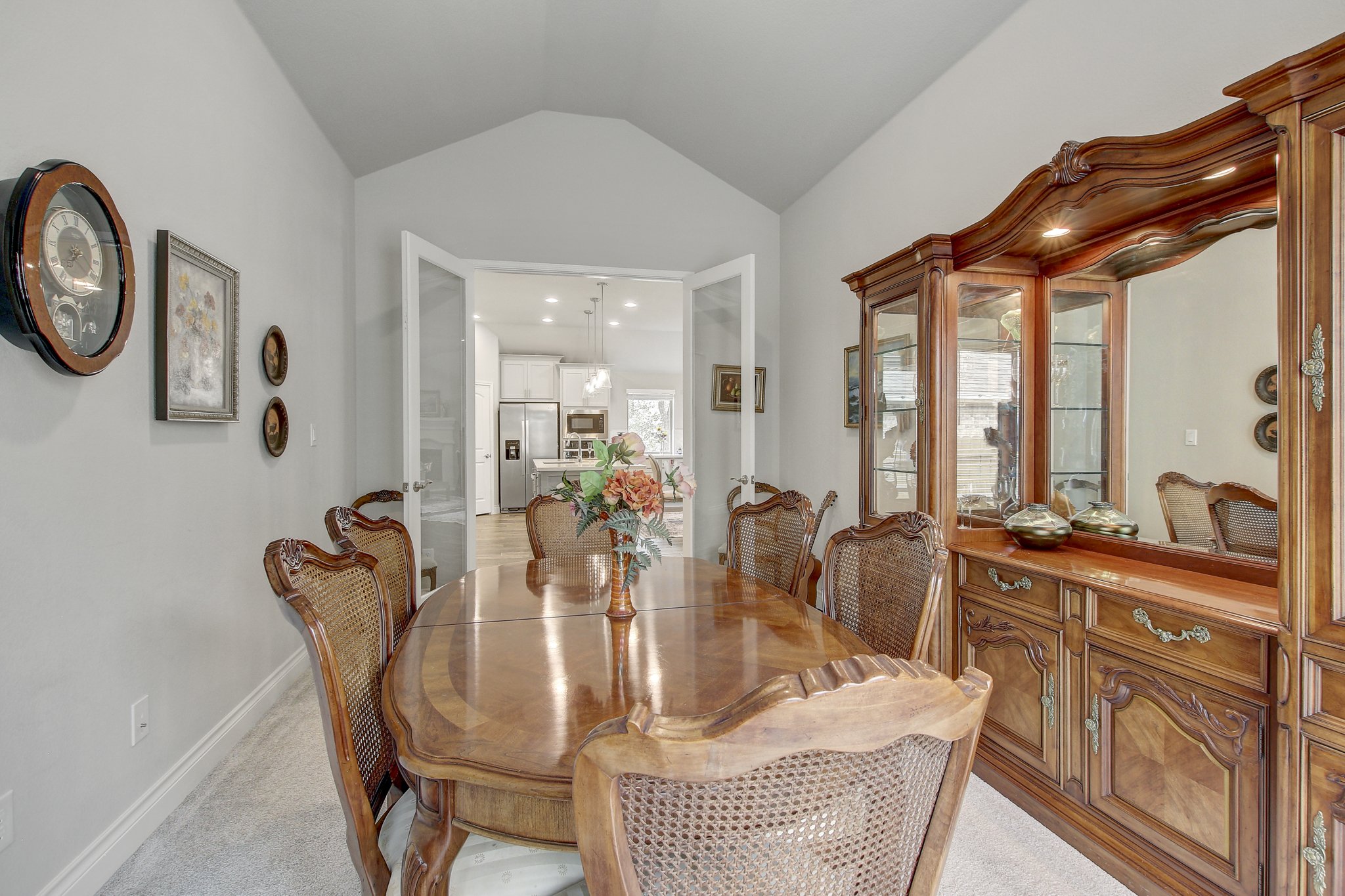 IMG_0086_87_88_89_90Interior04.jpg