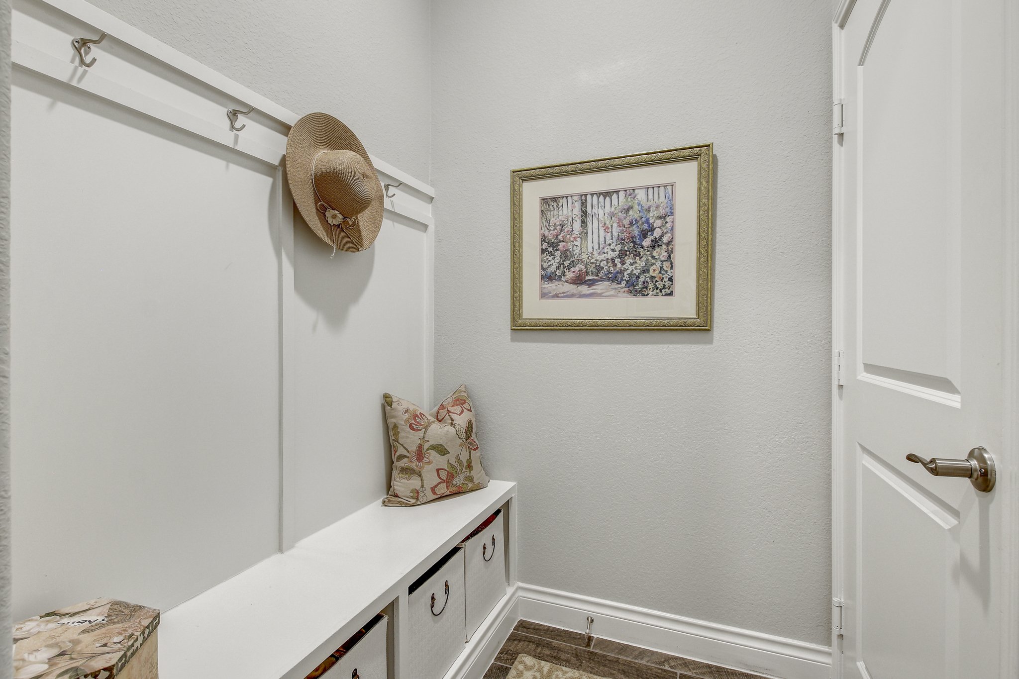 IMG_0161_2_3_4_5Interior04.jpg