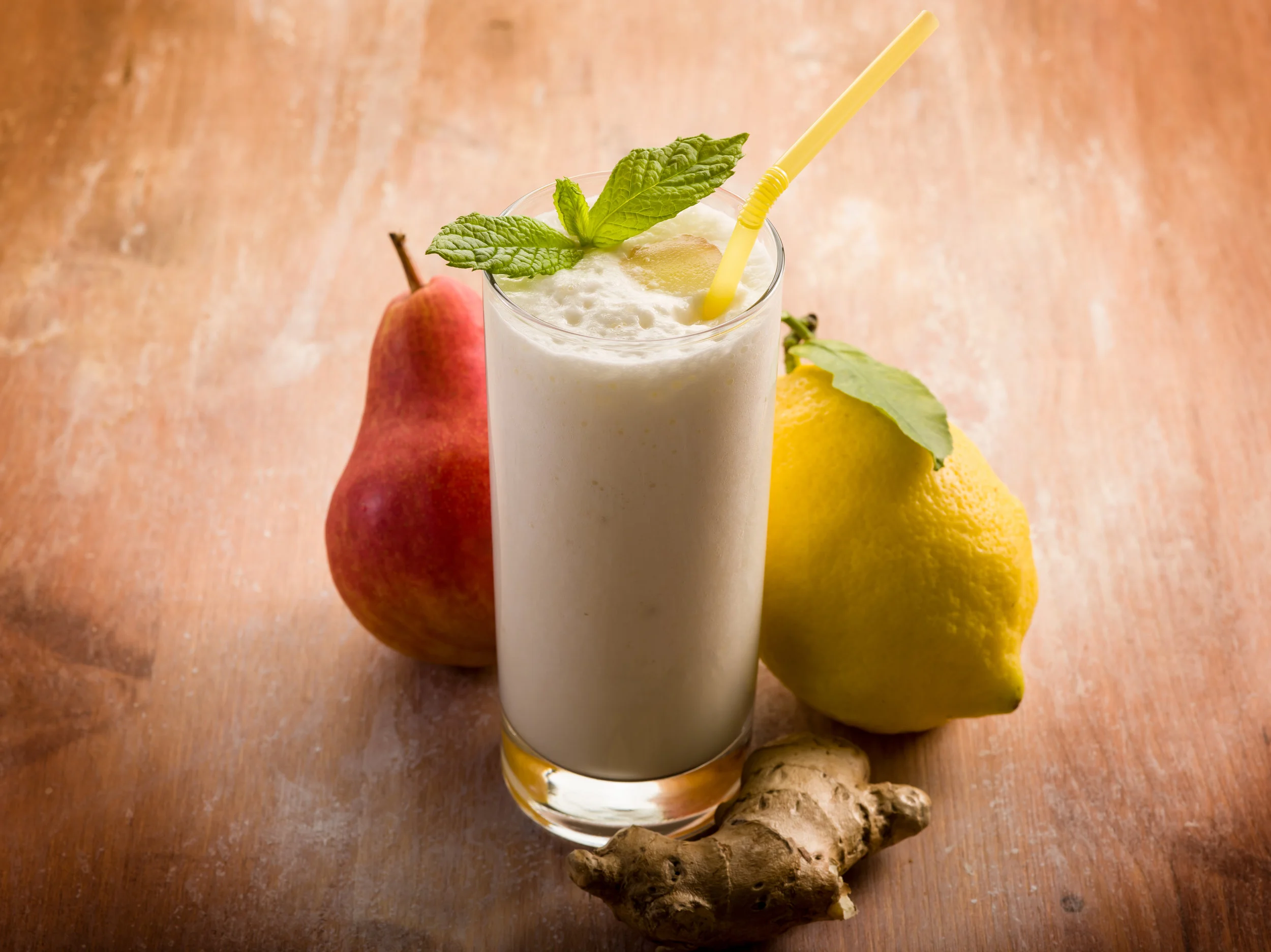 Make a Pear and Ginger Smoothie
