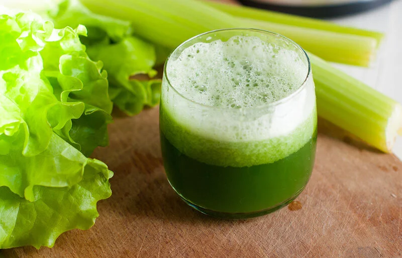Make Squeaky Green Juice
