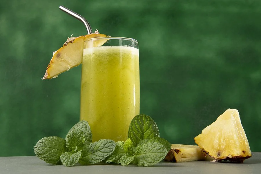 Make a Minty Pineapple Juice