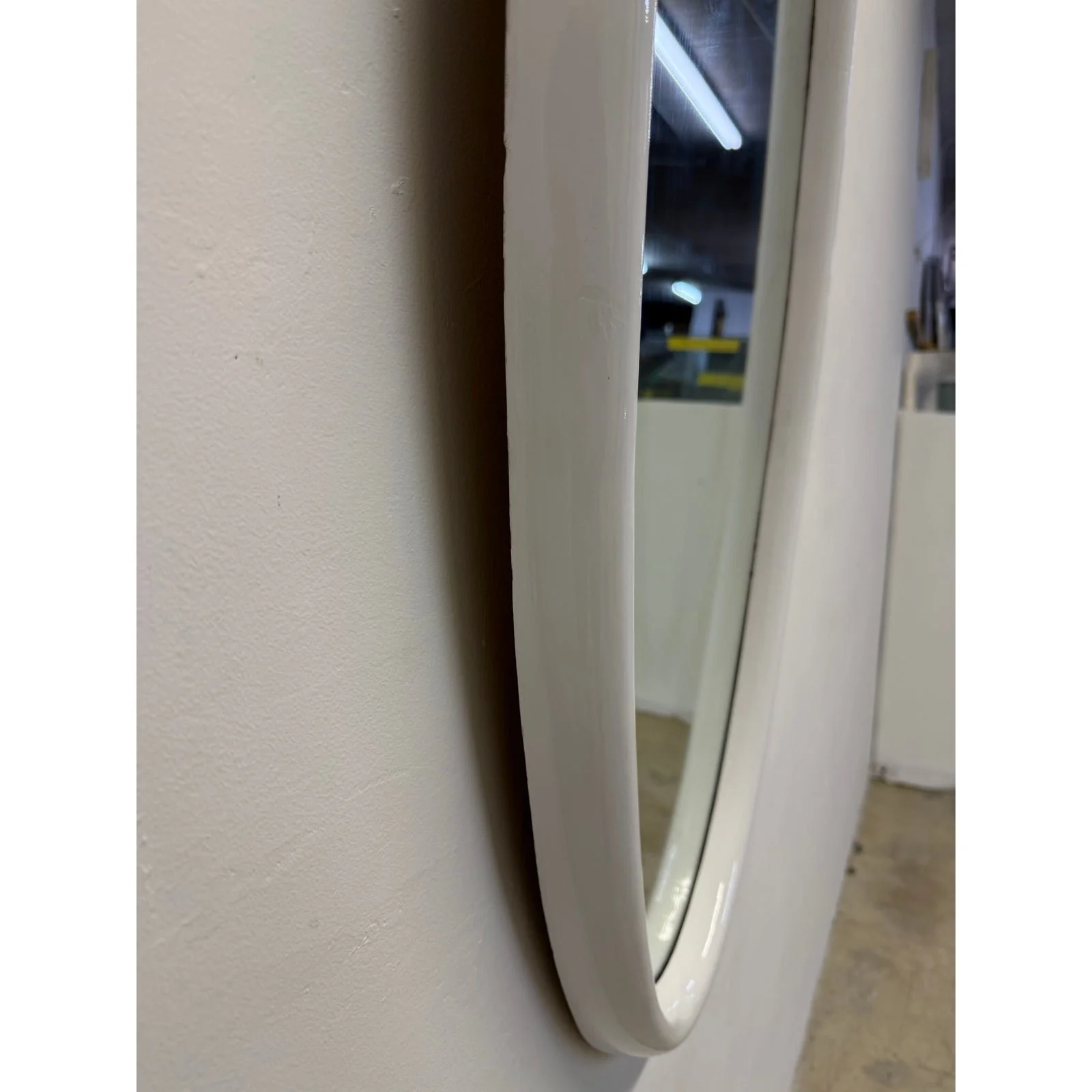 mid-century-white-lacquer-wall-mirror-american-mirror-company-1966-6189