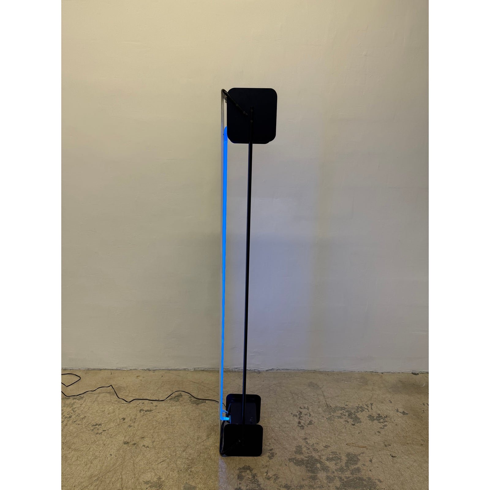 dan-chelsea-and-rudi-stern-neon-torchiere-floor-lamp-for-george-kovacs-1980s-4433