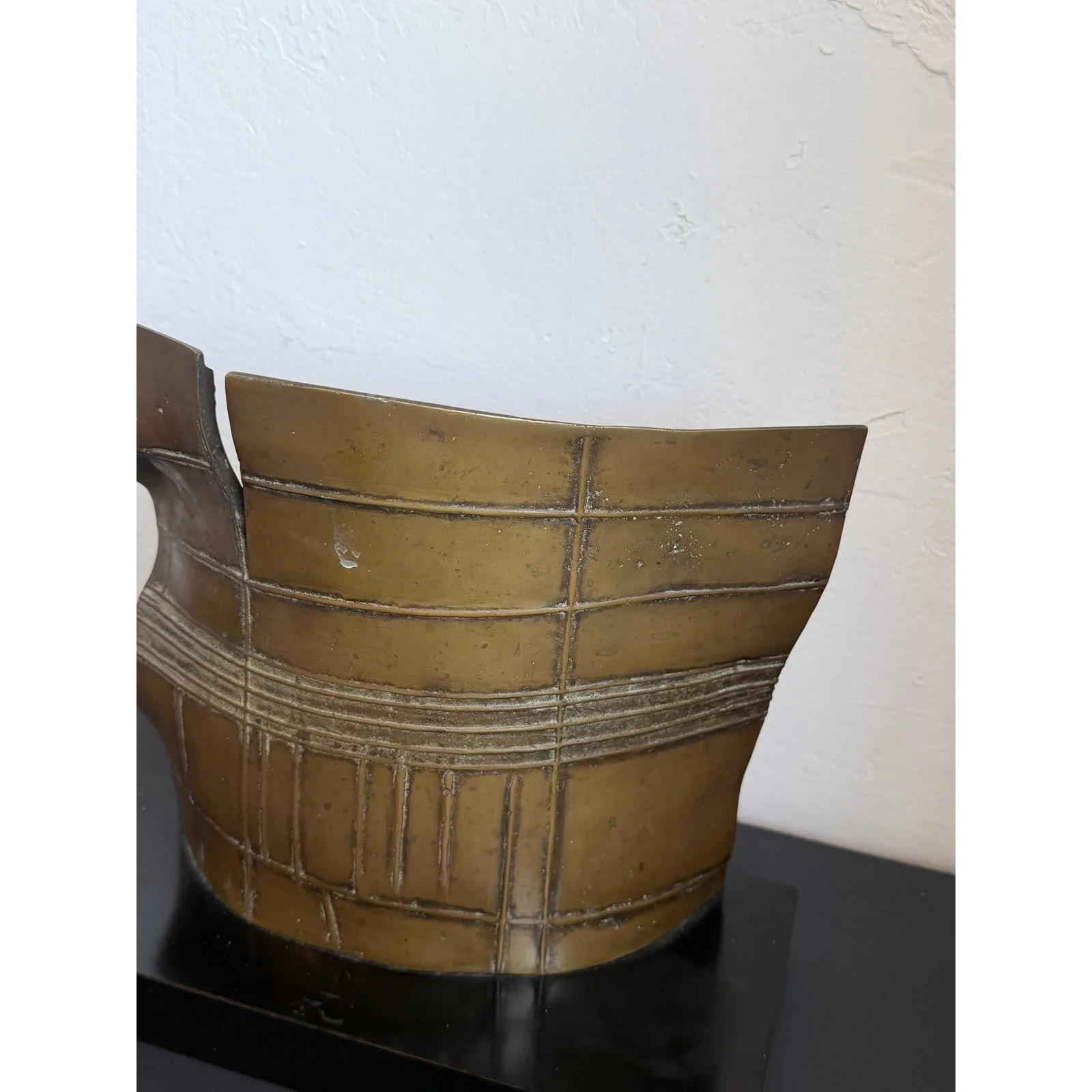eveli-przepiorka-brazilian-modern-abstract-bronze-table-sculpture-169250