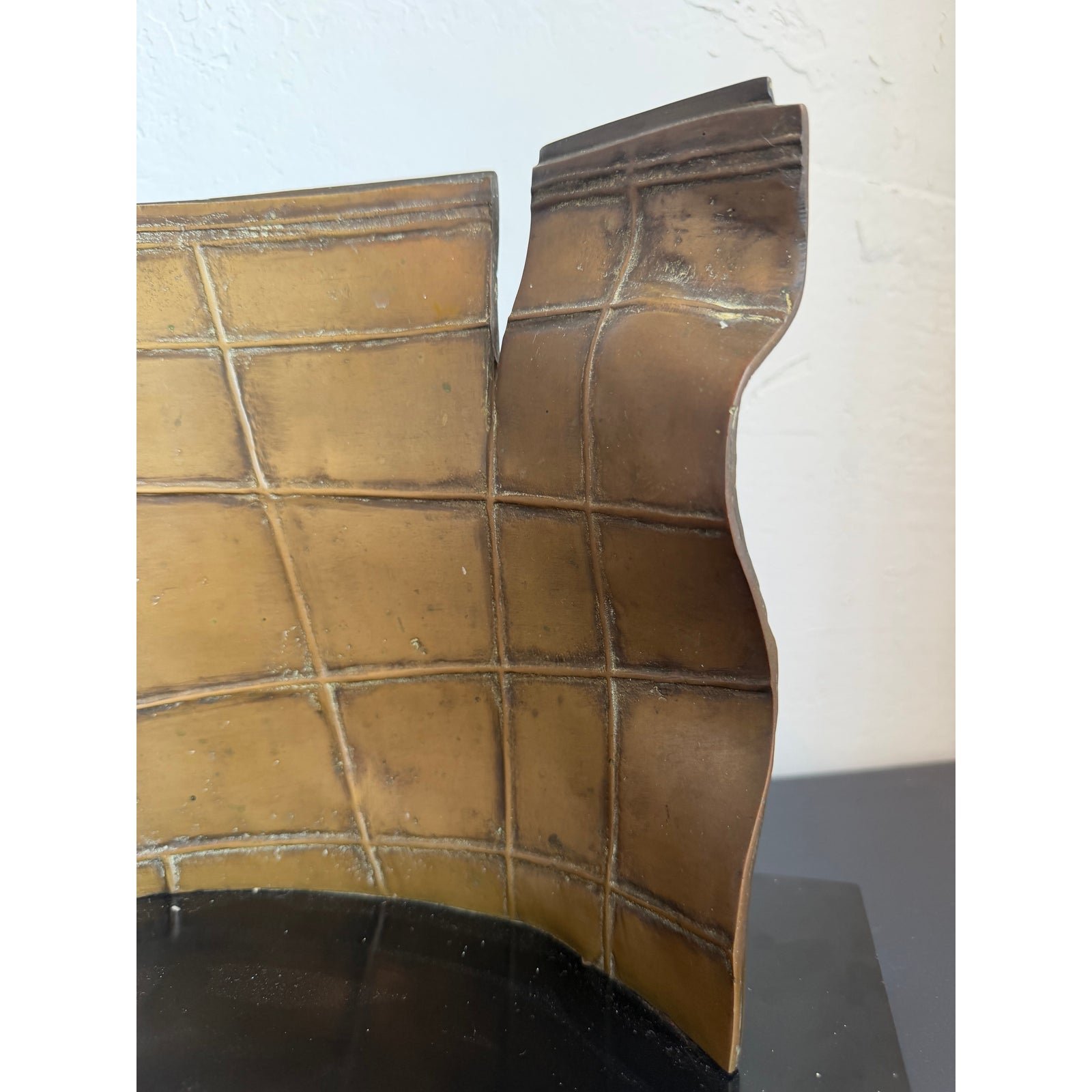 eveli-przepiorka-brazilian-modern-abstract-bronze-table-sculpture-169250