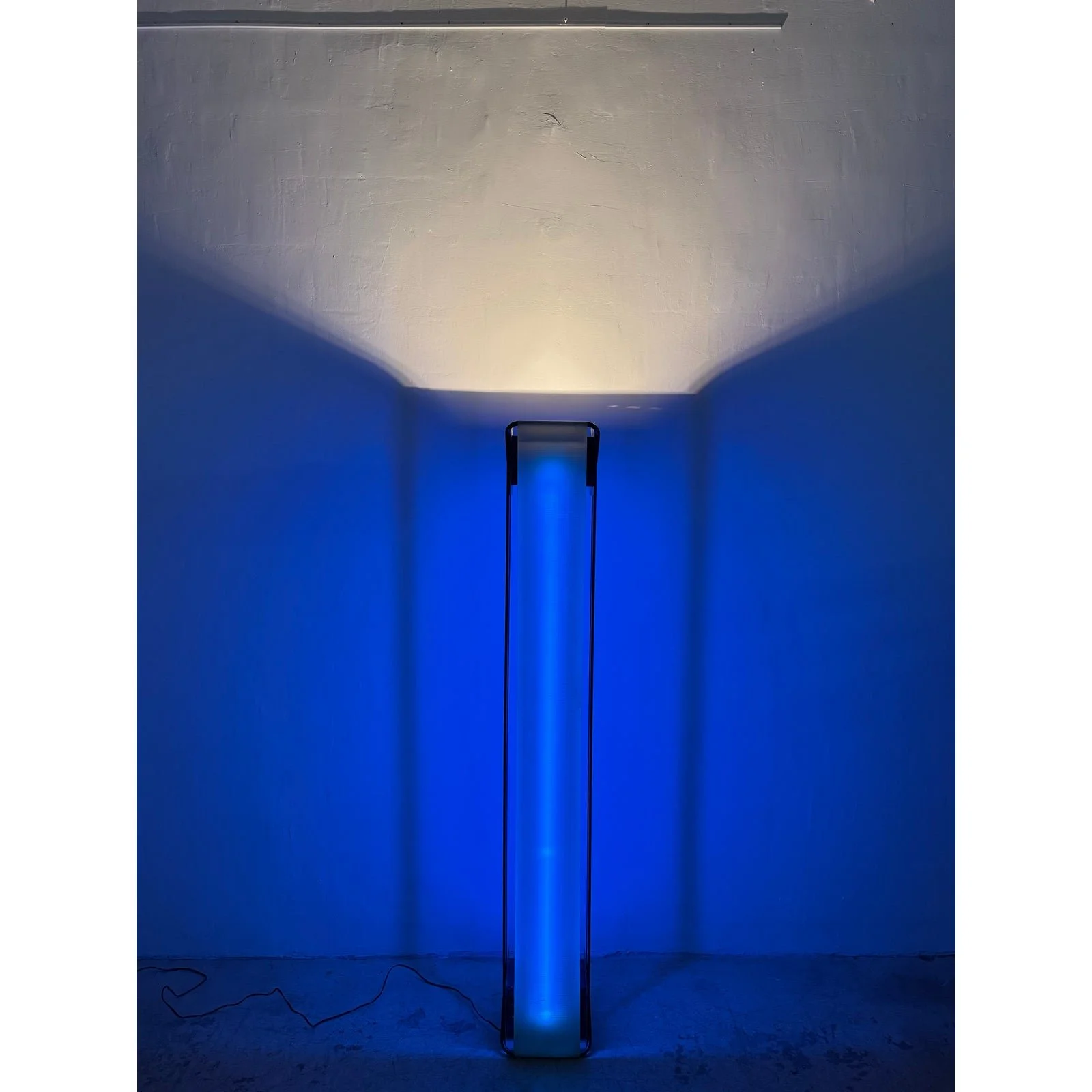 dan-chelsea-and-rudi-stern-neon-torchiere-floor-lamp-for-george-kovacs-1980