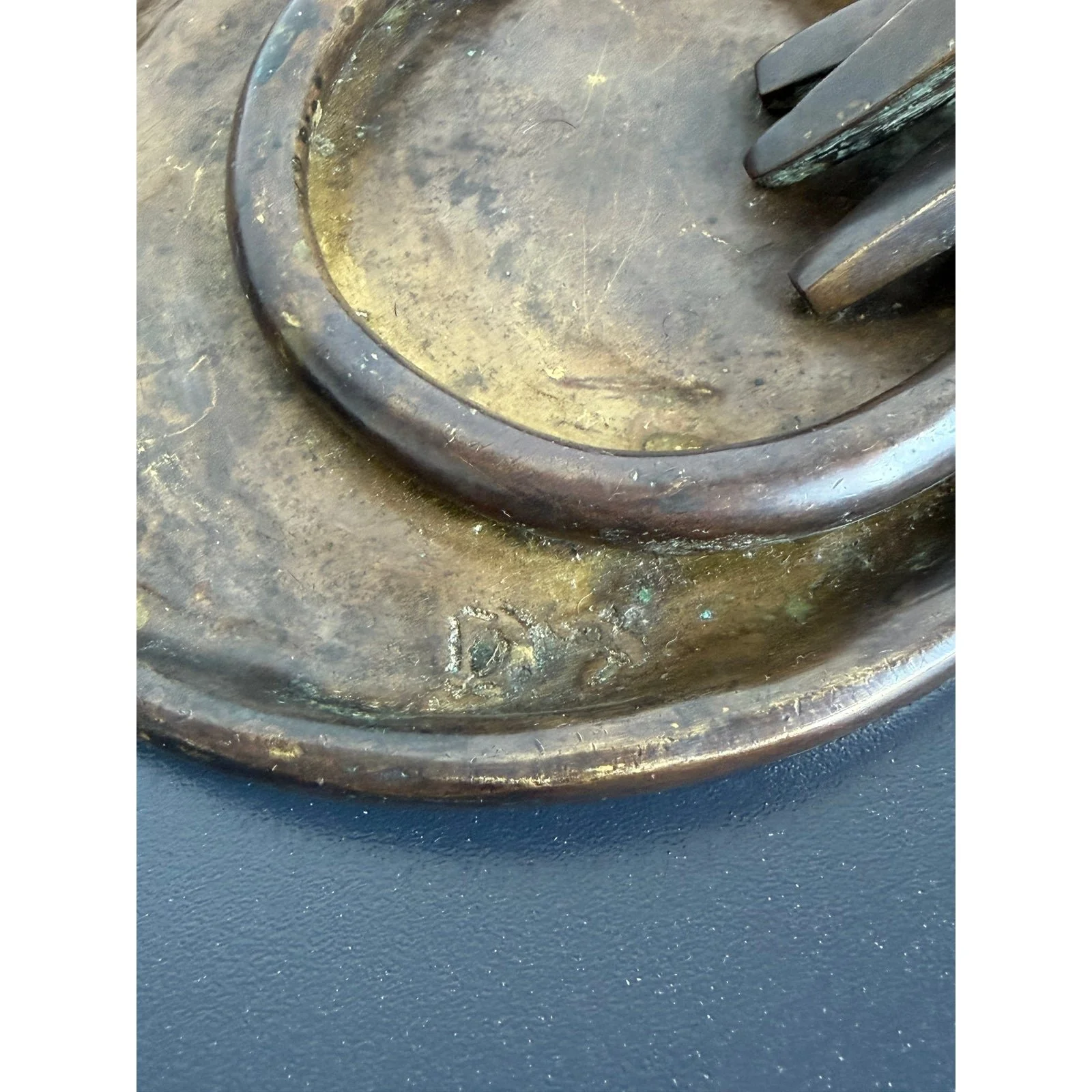 brazilian-modern-handcrafted-studio-bronze-ashtray-or-catchall-signed-ds-9070