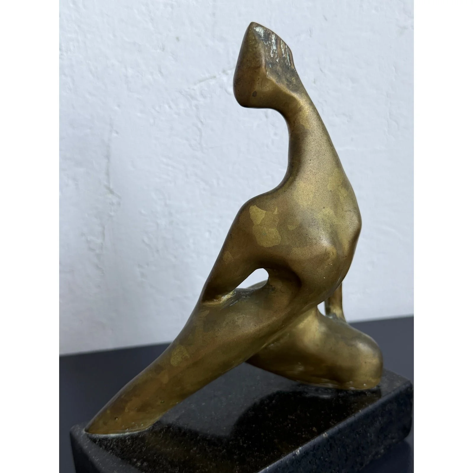 mid-century-brazilian-modern-bronze-female-sculpture-on-granite-base-1960