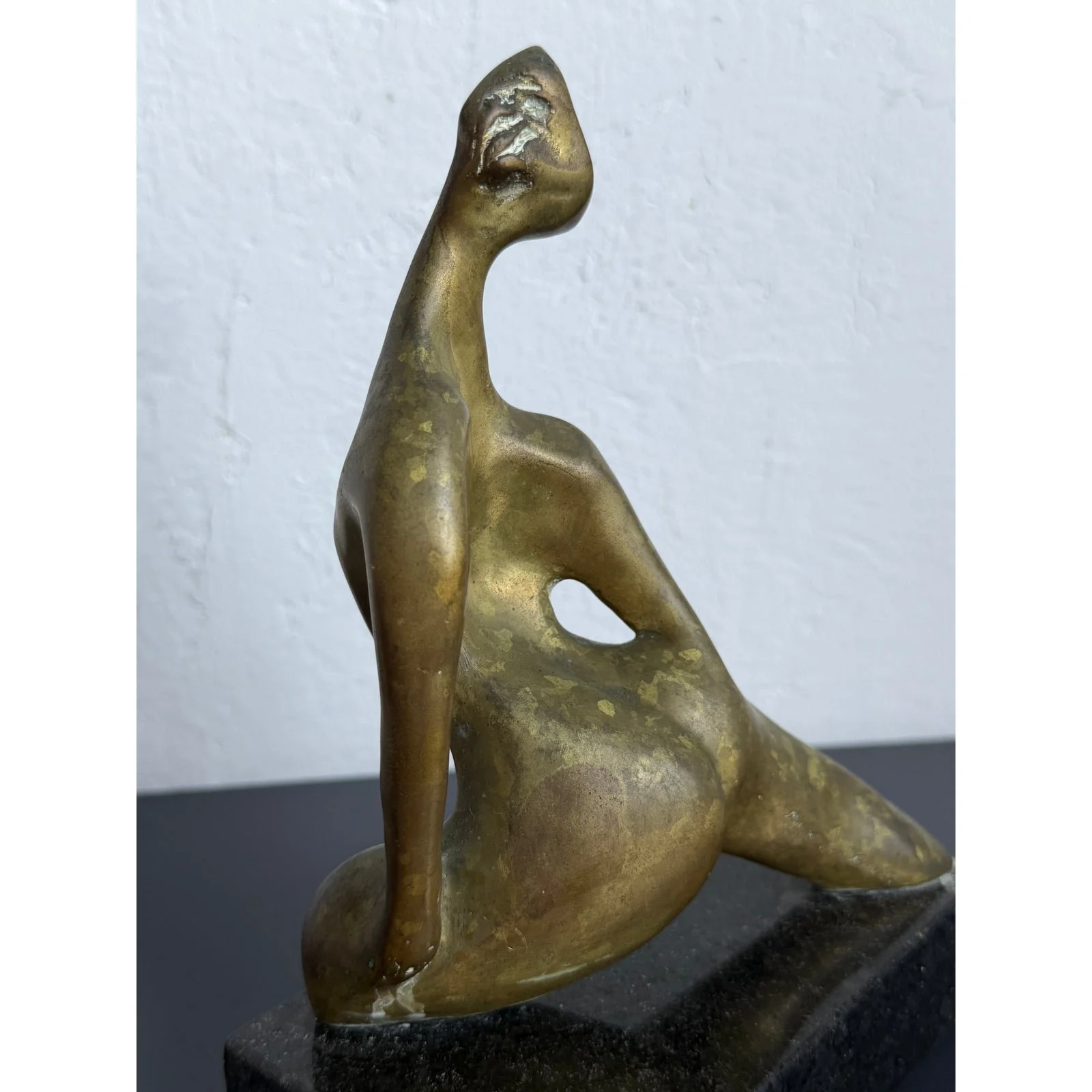 mid-century-brazilian-modern-bronze-female-sculpture-on-granite-base-1960