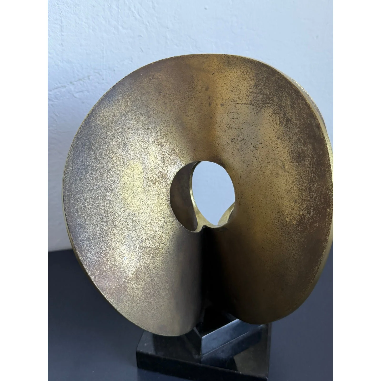 brazilian-organic-modern-abstract-sculpture-on-granite-base-1980