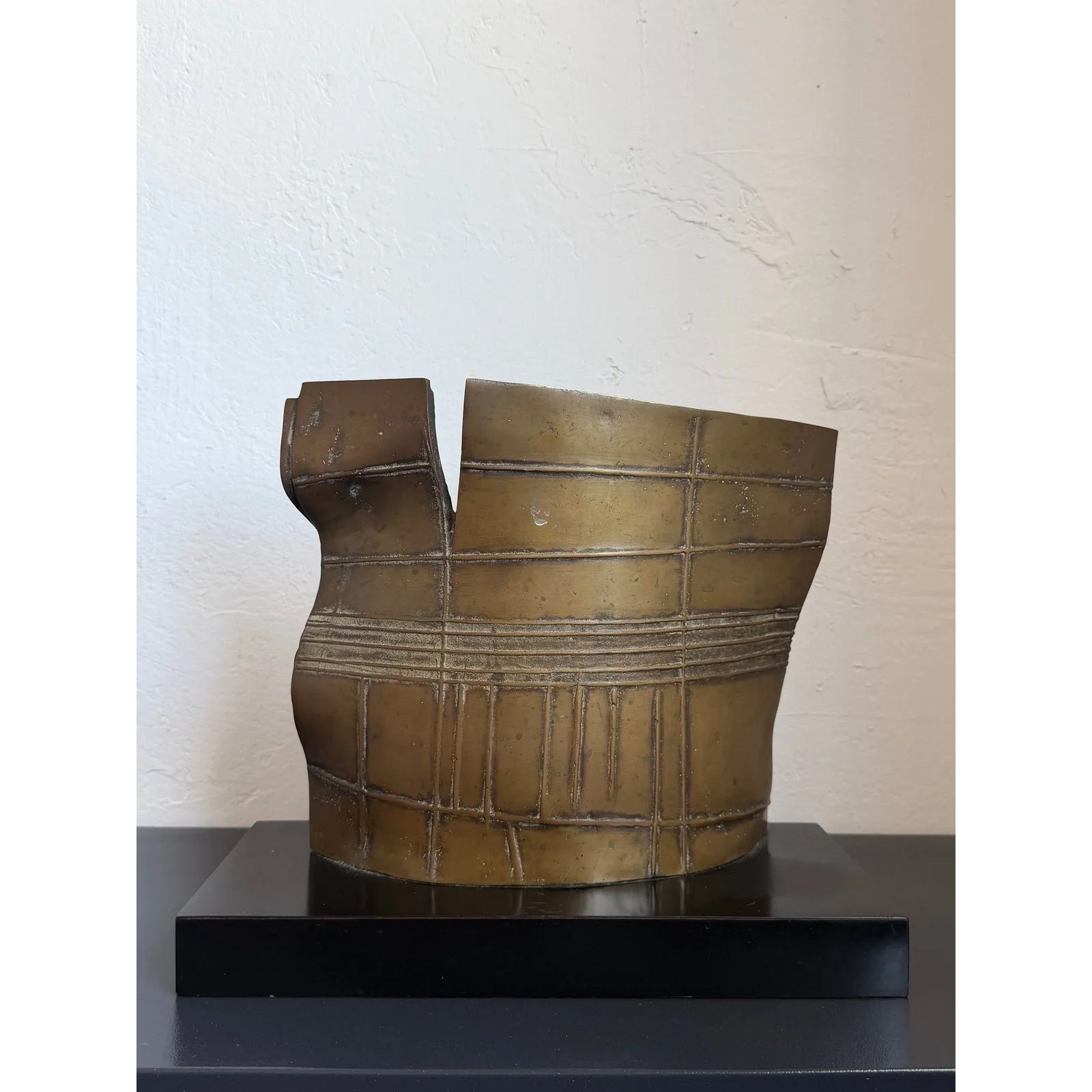 eveli-przepiorka-brazilian-modern-abstract-bronze-table-sculpture-169250-1431