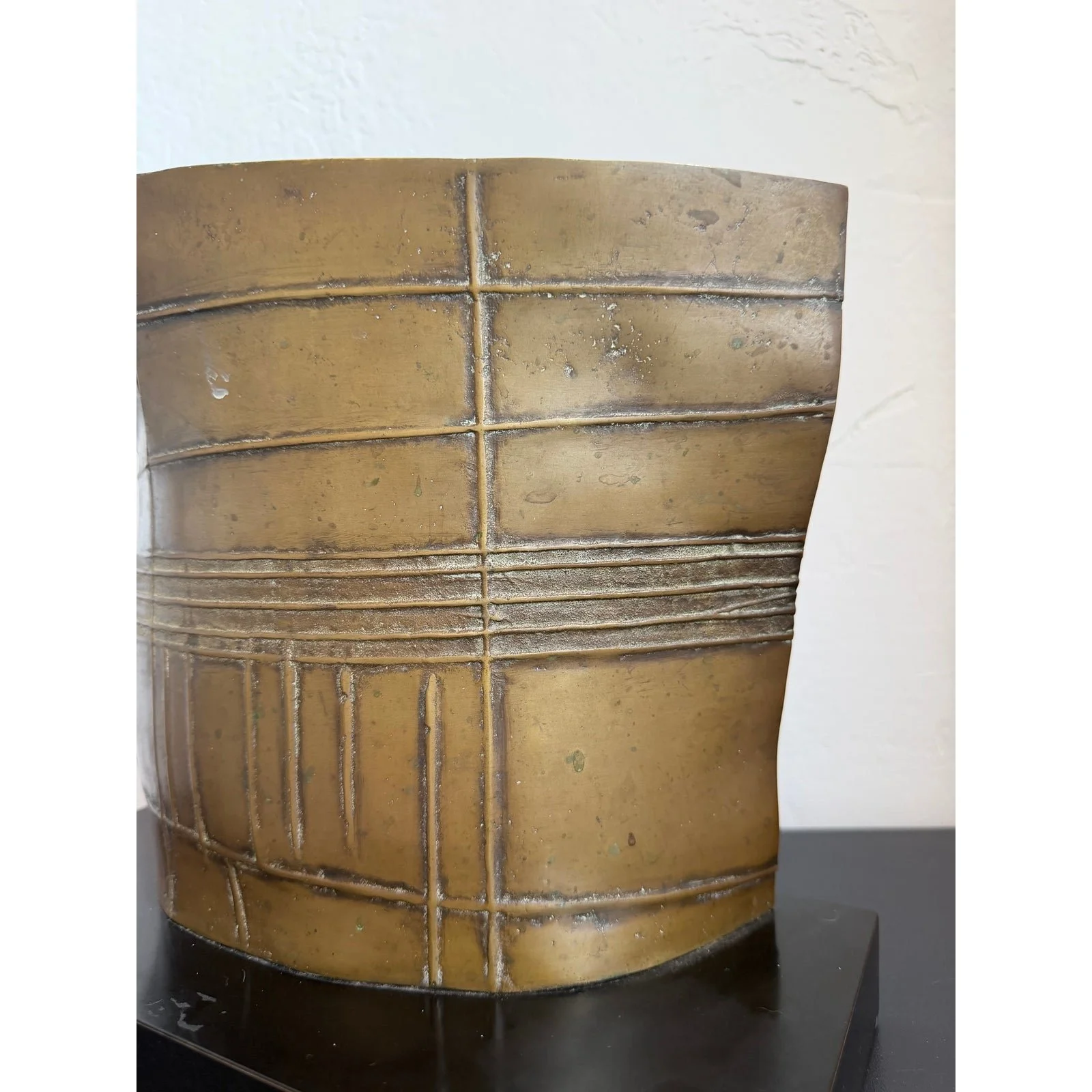 eveli-przepiorka-brazilian-modern-abstract-bronze-table-sculpture-169250-3048