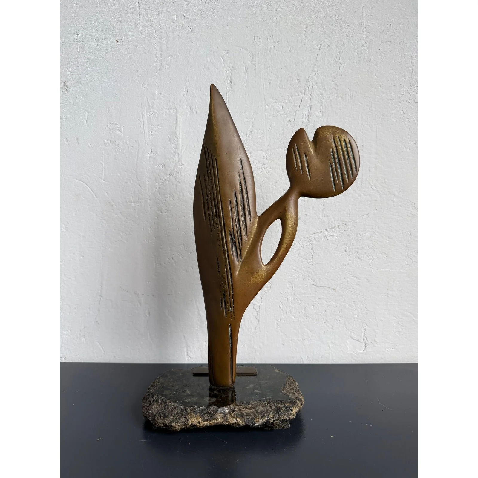 yone-di-alerigi-brazilian-modern-flower-sculpture-floralien-1980s-3268