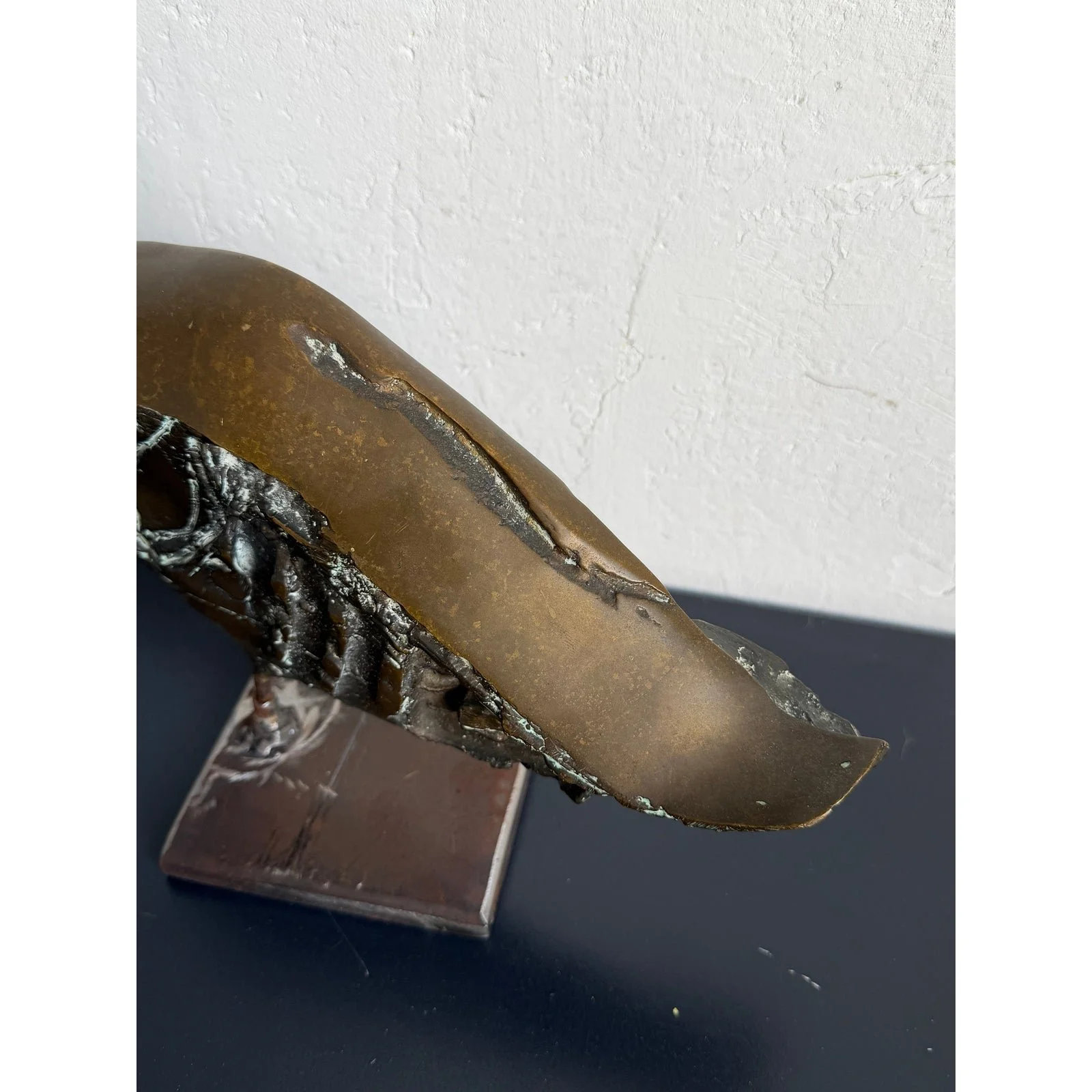 brazilian-modernist-fossilized-bronze-fish-sculpture-on-steel-base-by-mario-agostinelli-1980