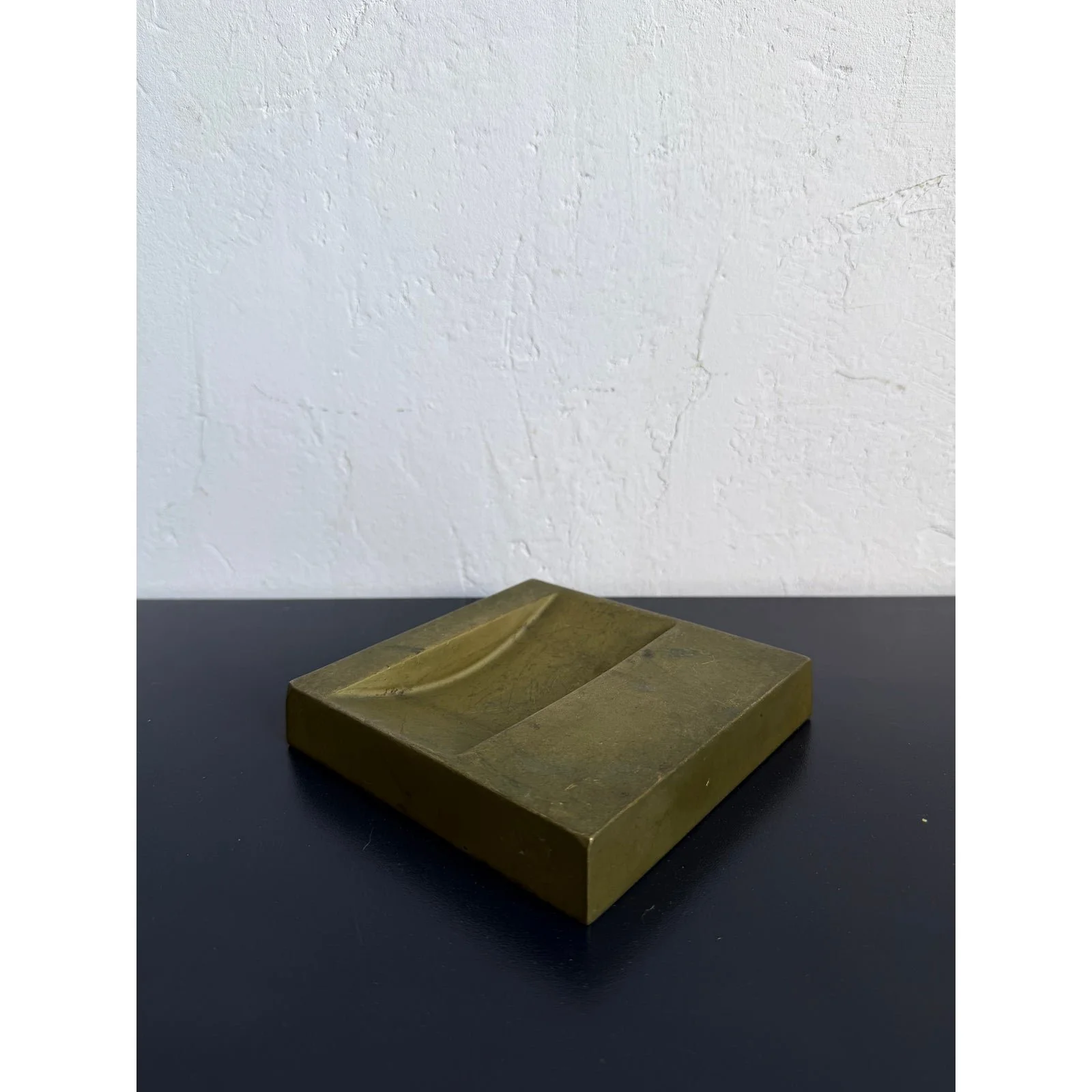 brazilian-modern-bronze-ashtray-by-eveli-przepiorka-1980s-7178
