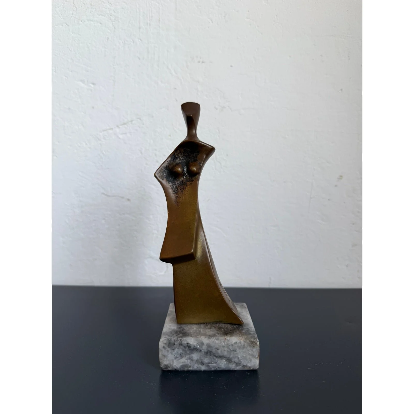 roberto-g-crivelle-bronze-abstract-female-sulpture-on-granite-base-1980s-6769