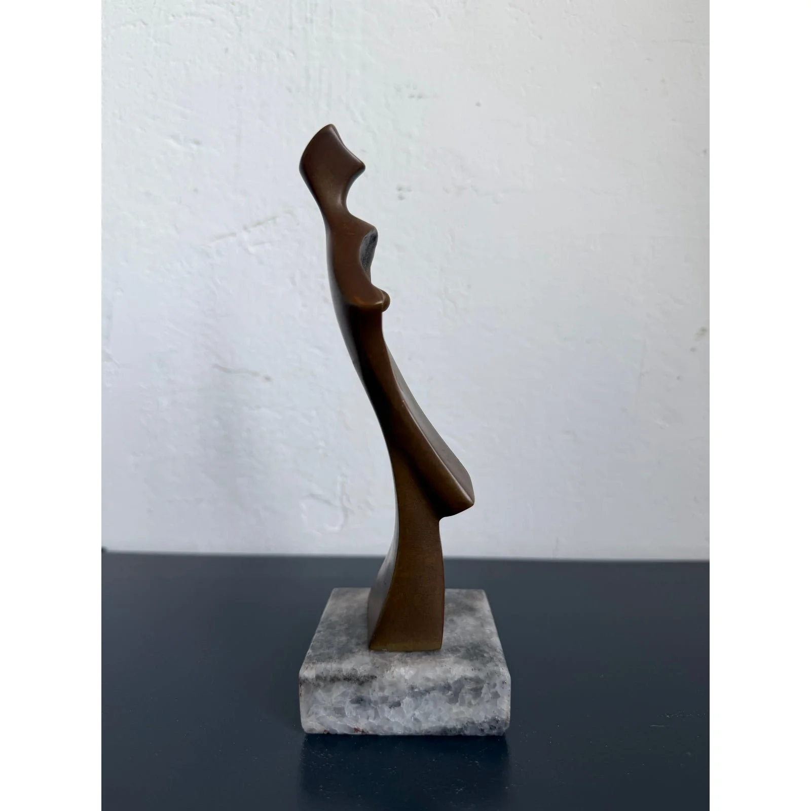 roberto-g-crivelle-bronze-abstract-female-sulpture-on-granite-base-1980s-4363