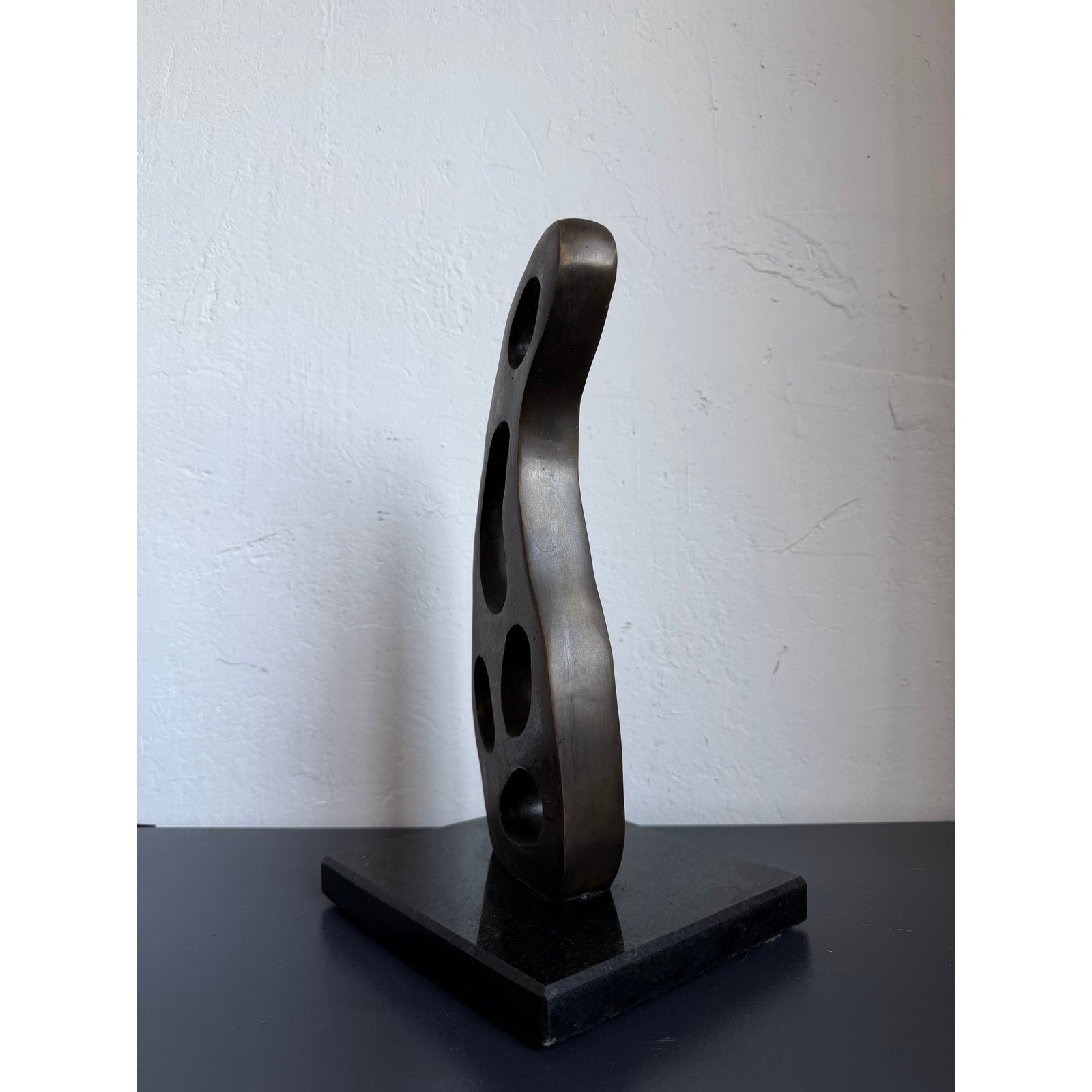 abstract-patinated-bronze-sculpture-on-granite-base-by-del-guerra-brazil-1980s-6083