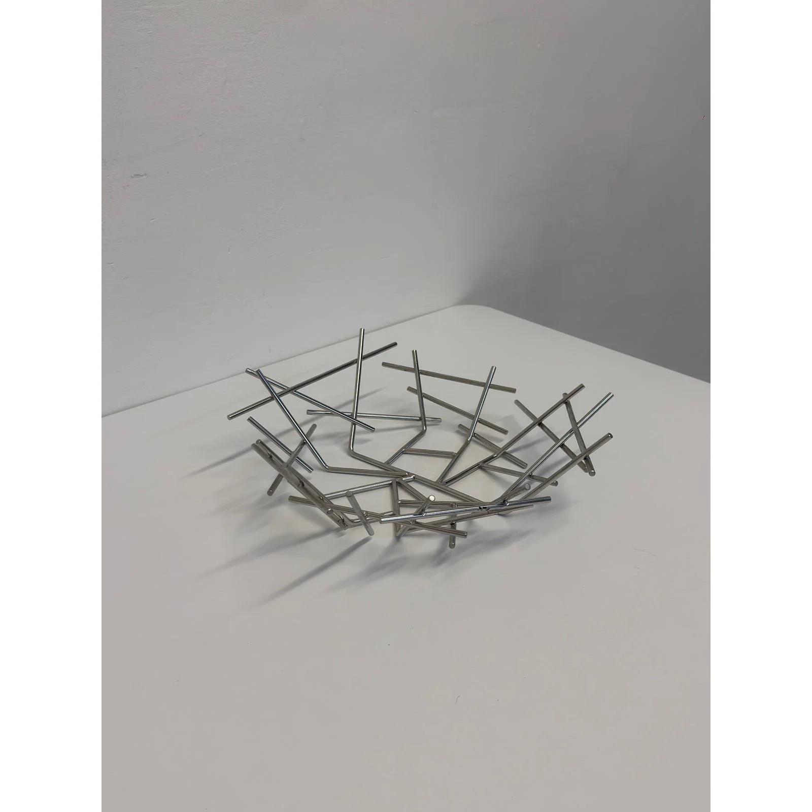 blow-up-basket-in-stainless-steel-by-fernando-and-humber-campana-for-alessi-3691