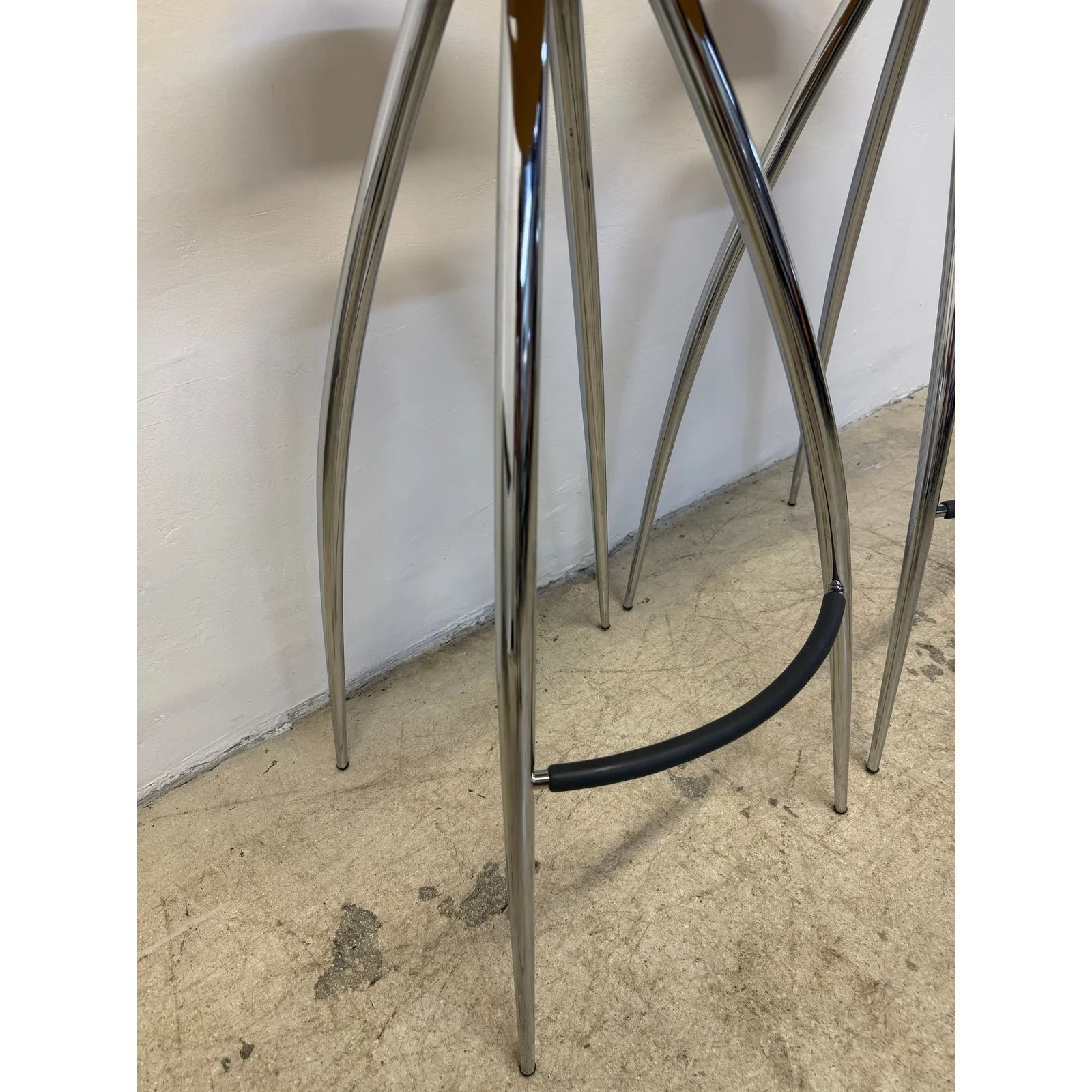 sigurdur-thorsteinsson-lyra-bar-stools-for-magis-italy-a-pair-8362