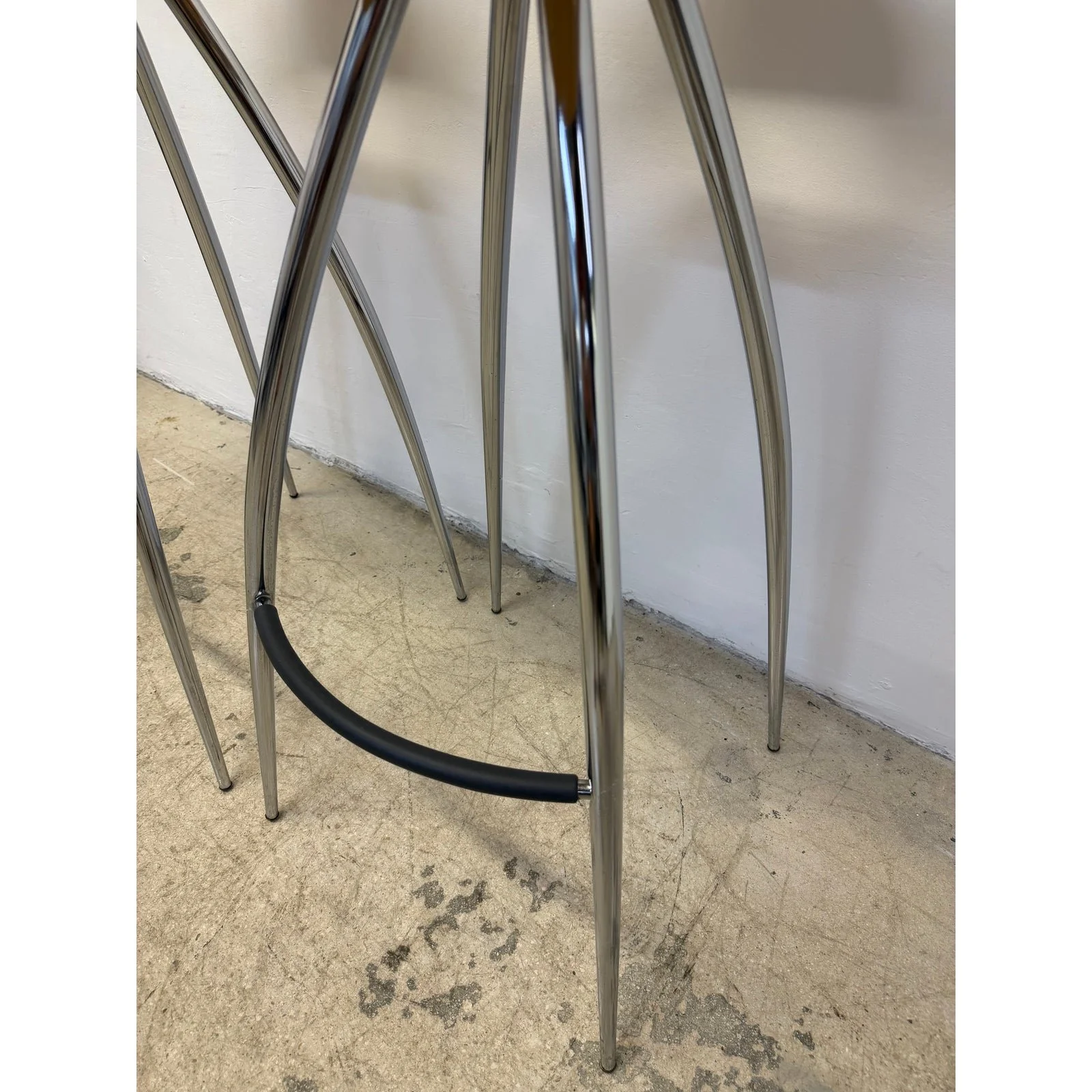 sigurdur-thorsteinsson-lyra-bar-stools-for-magis-italy-a-pair-3068