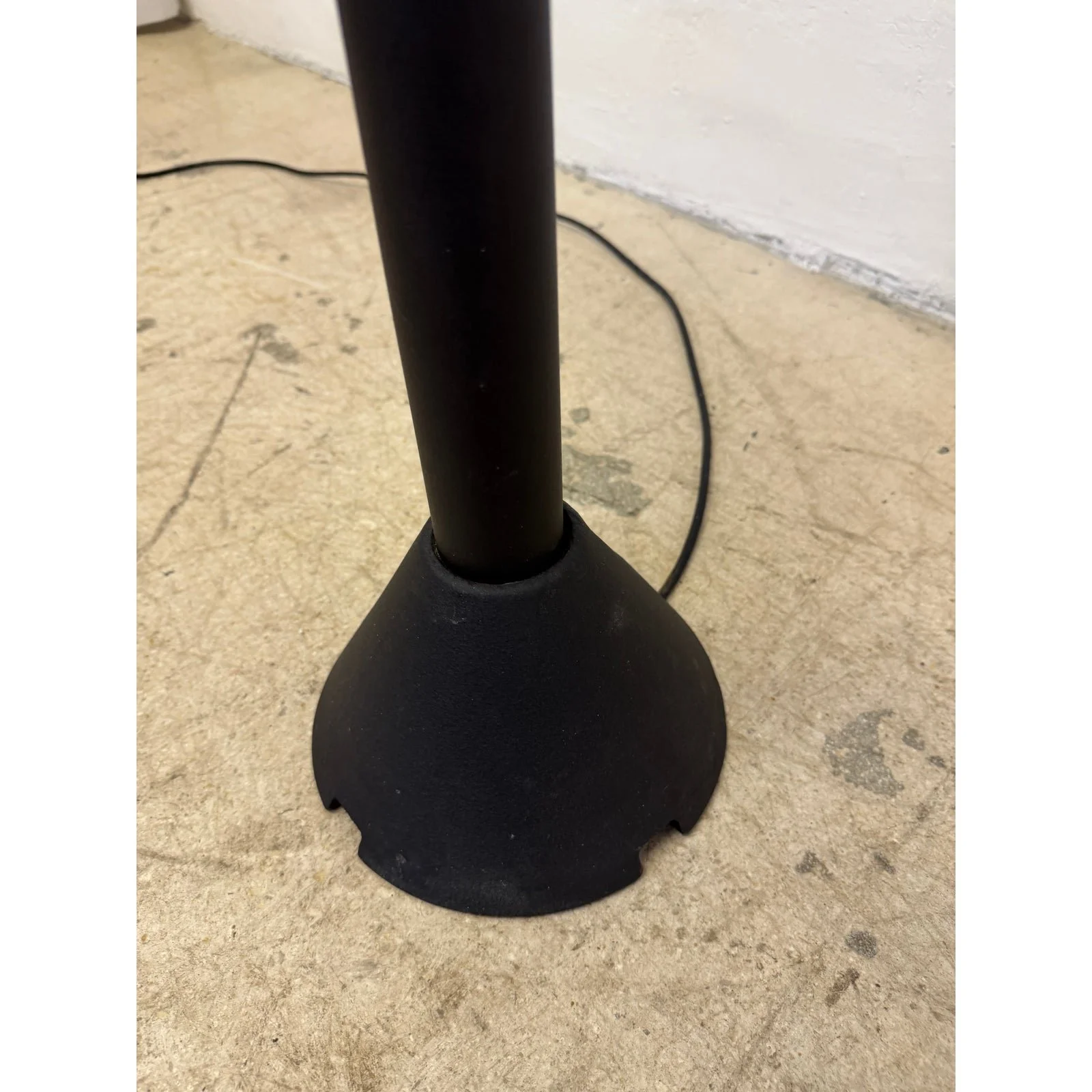 koch-and-lowy-postmodern-green-glass-and-steel-floor-lamp-1990