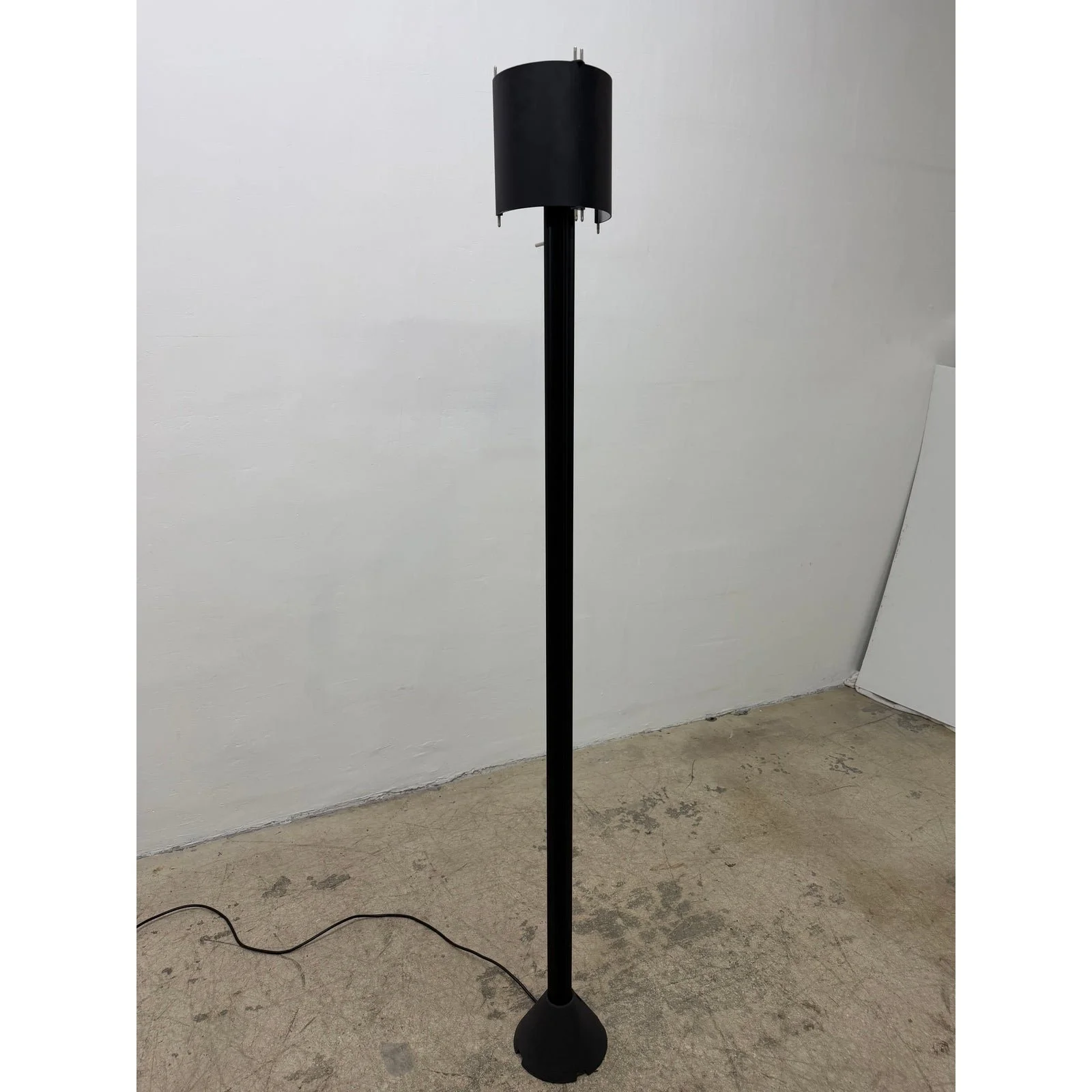 koch-and-lowy-postmodern-black-steel-floor-lamp-with-adjustable-shade-1990s-0143