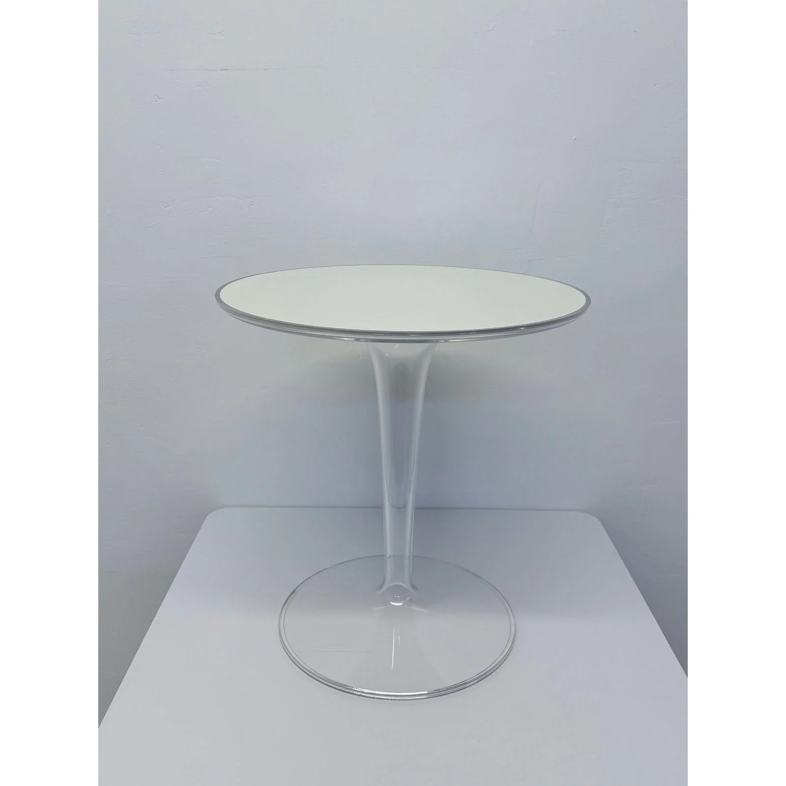eugeni-quitllet-and-philippe-starck-tip-top-side-table-for-kartell-4426