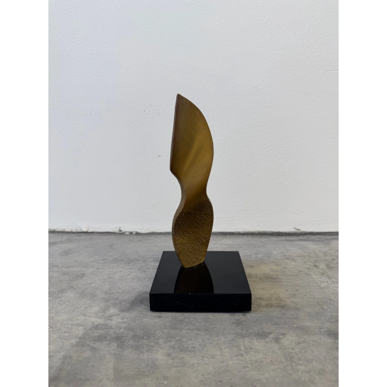 brazilian-modern-bronze-sculpture-on-black-acrylic-base-1990s-2020
