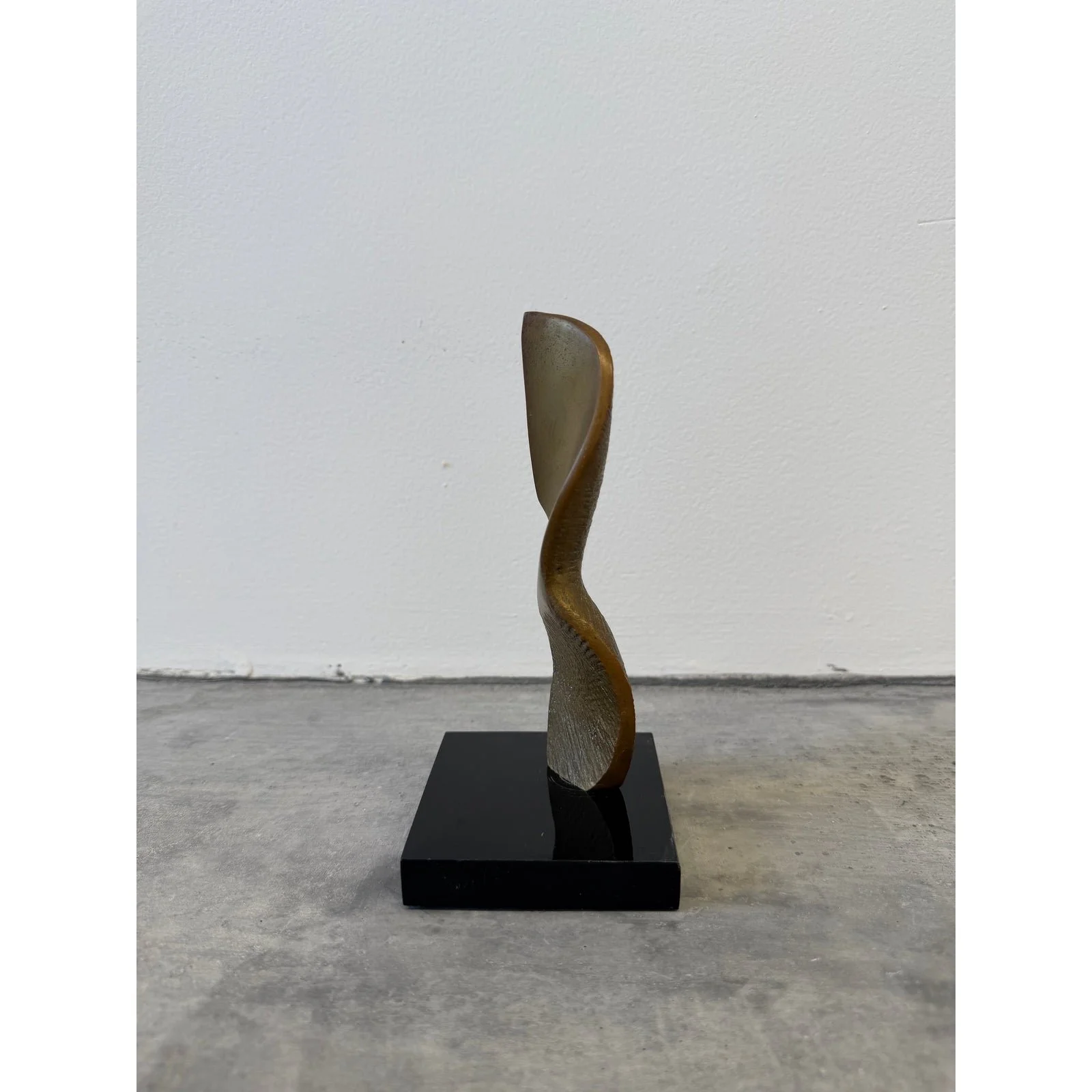 brazilian-modern-bronze-sculpture-on-black-acrylic-base-1990s-4766