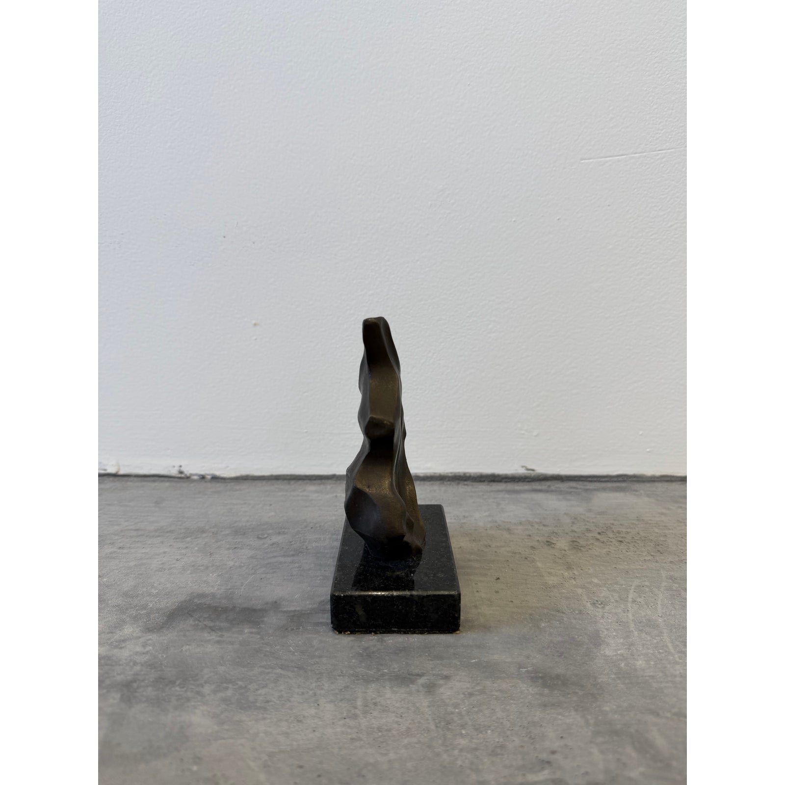 mid-century-brazilian-modern-abstract-bronze-sculpture-on-granite-base-1960s-3283