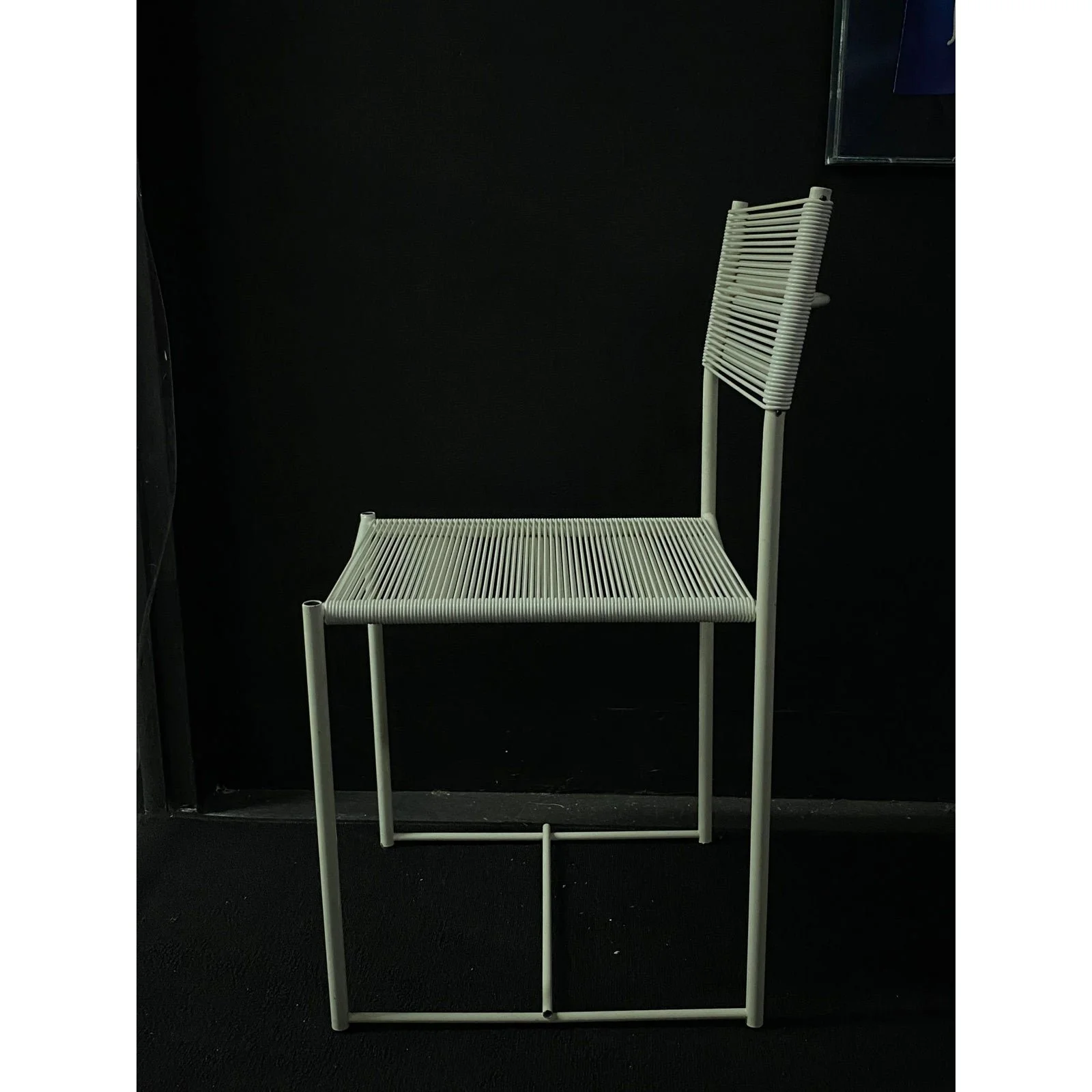 giandomenico-belotti-white-spaghetti-chair-for-alias-italy-1980s-9811