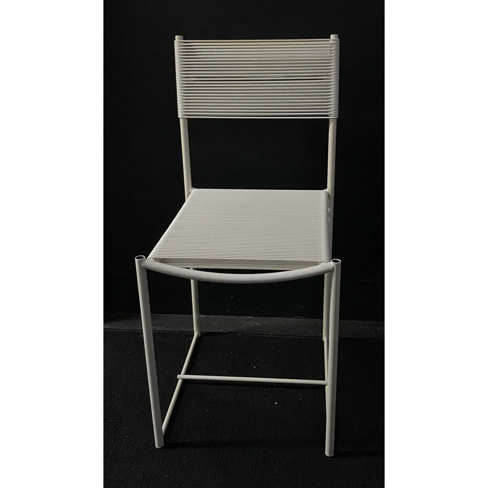 giandomenico-belotti-white-spaghetti-chair-for-alias-italy-1980