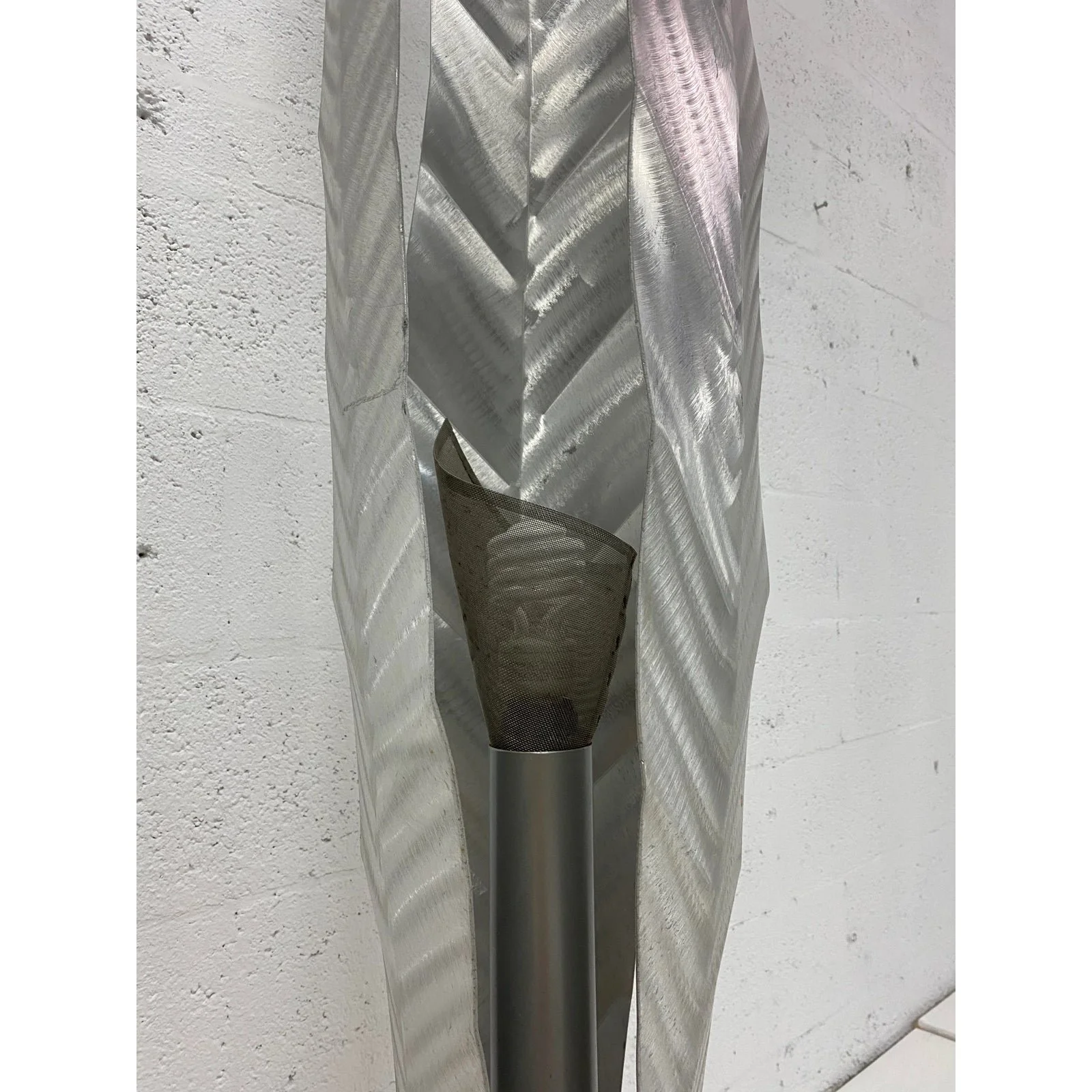 franco-zavarise-aloe-piantana-hand-crafted-aluminum-floor-lamp-for-zava-luca-7701