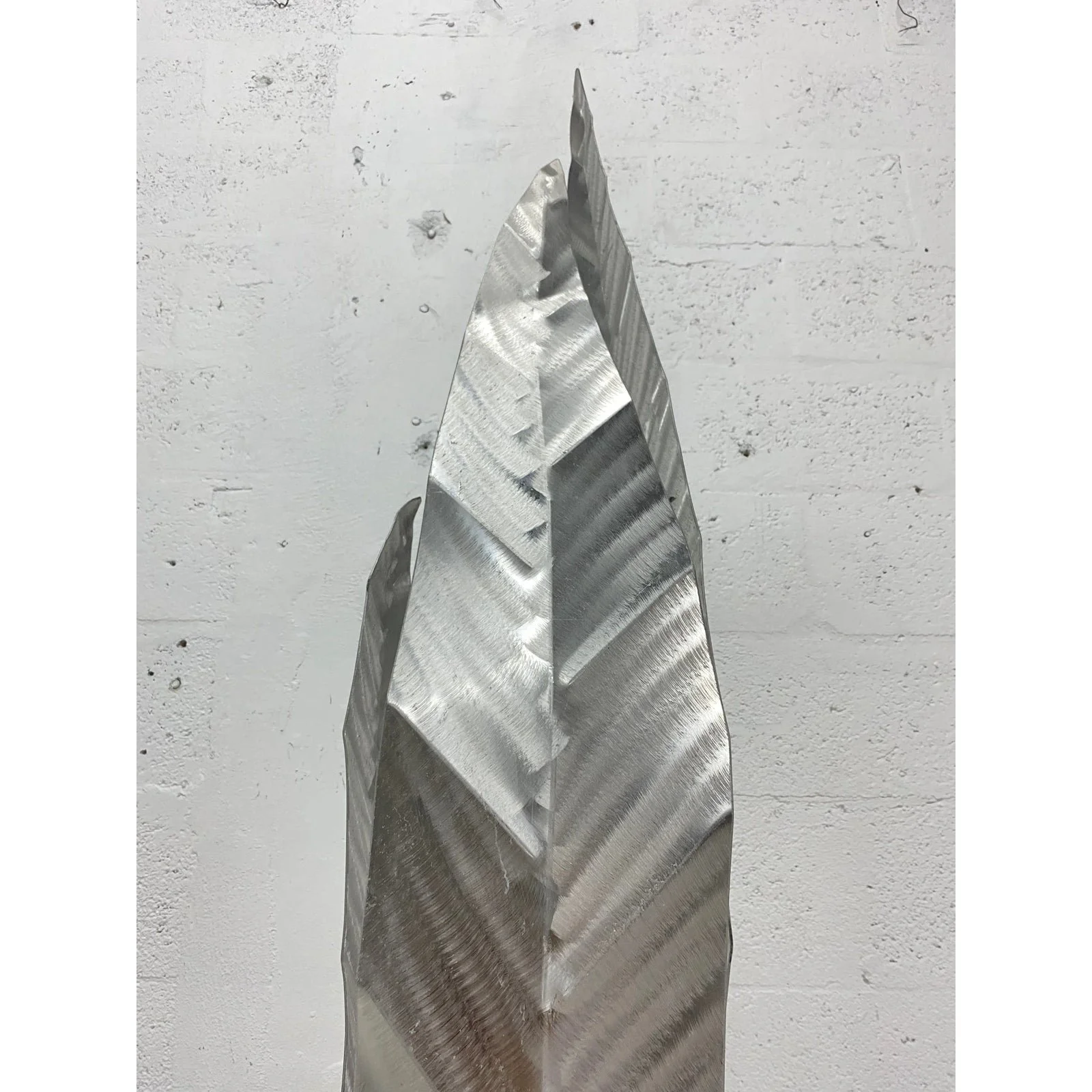 franco-zavarise-aloe-piantana-hand-crafted-aluminum-floor-lamp-for-zava-luca-1099