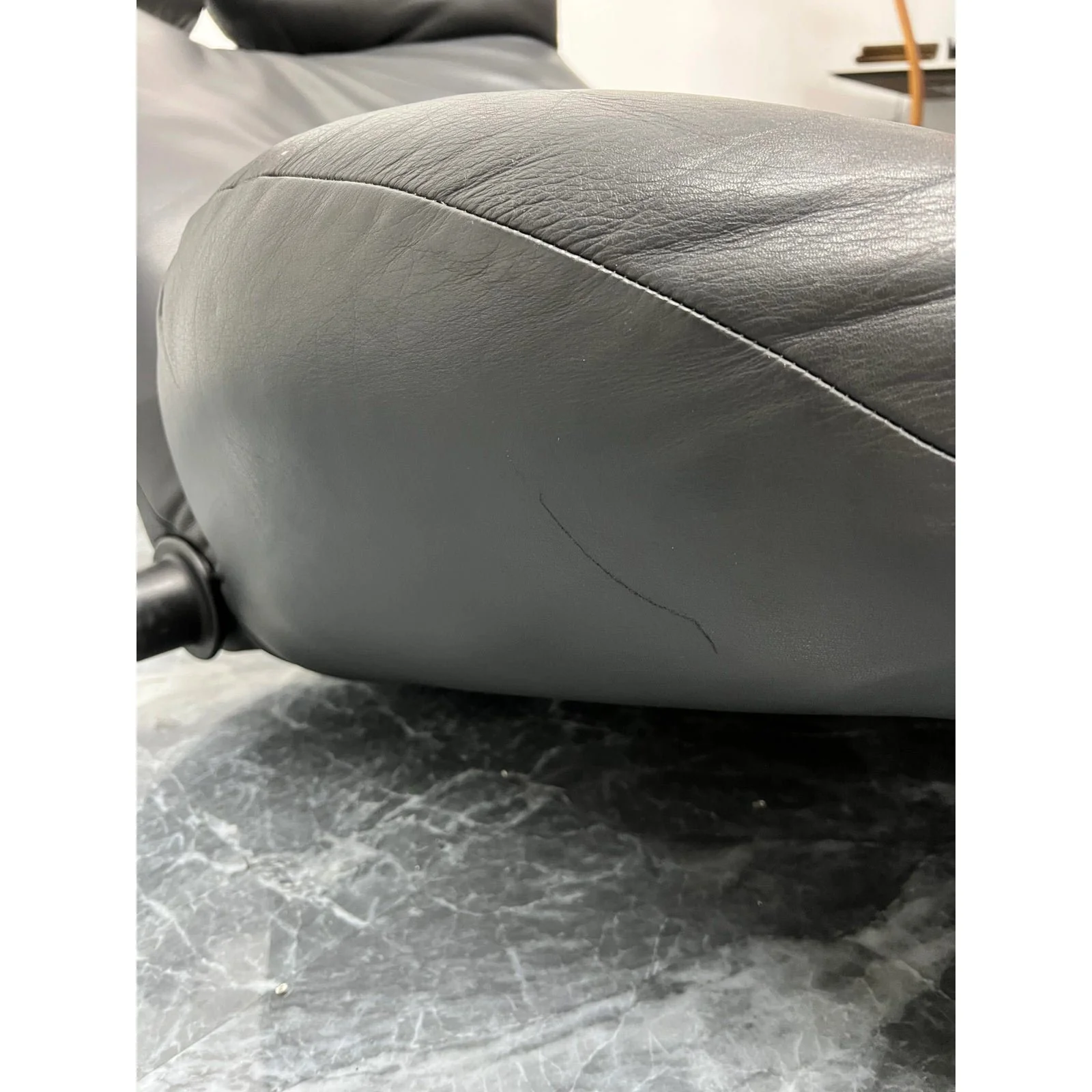 toshiyuki-kita-wink-charcoal-gray-leather-lounge-chair-for-cassina-1980s-9969
