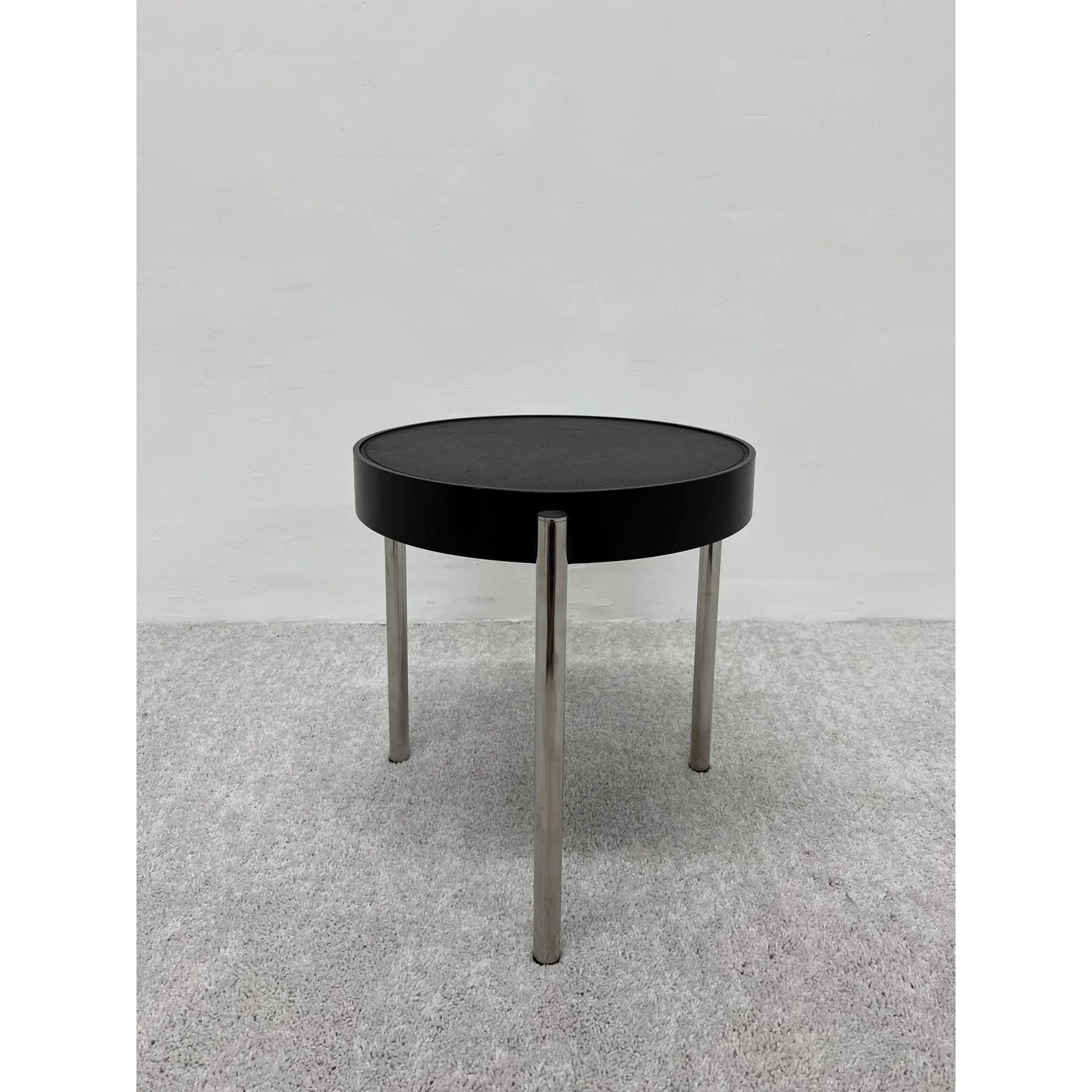 brighella-black-leather-and-chrome-side-table-for-zanotta-historical-archive-5786