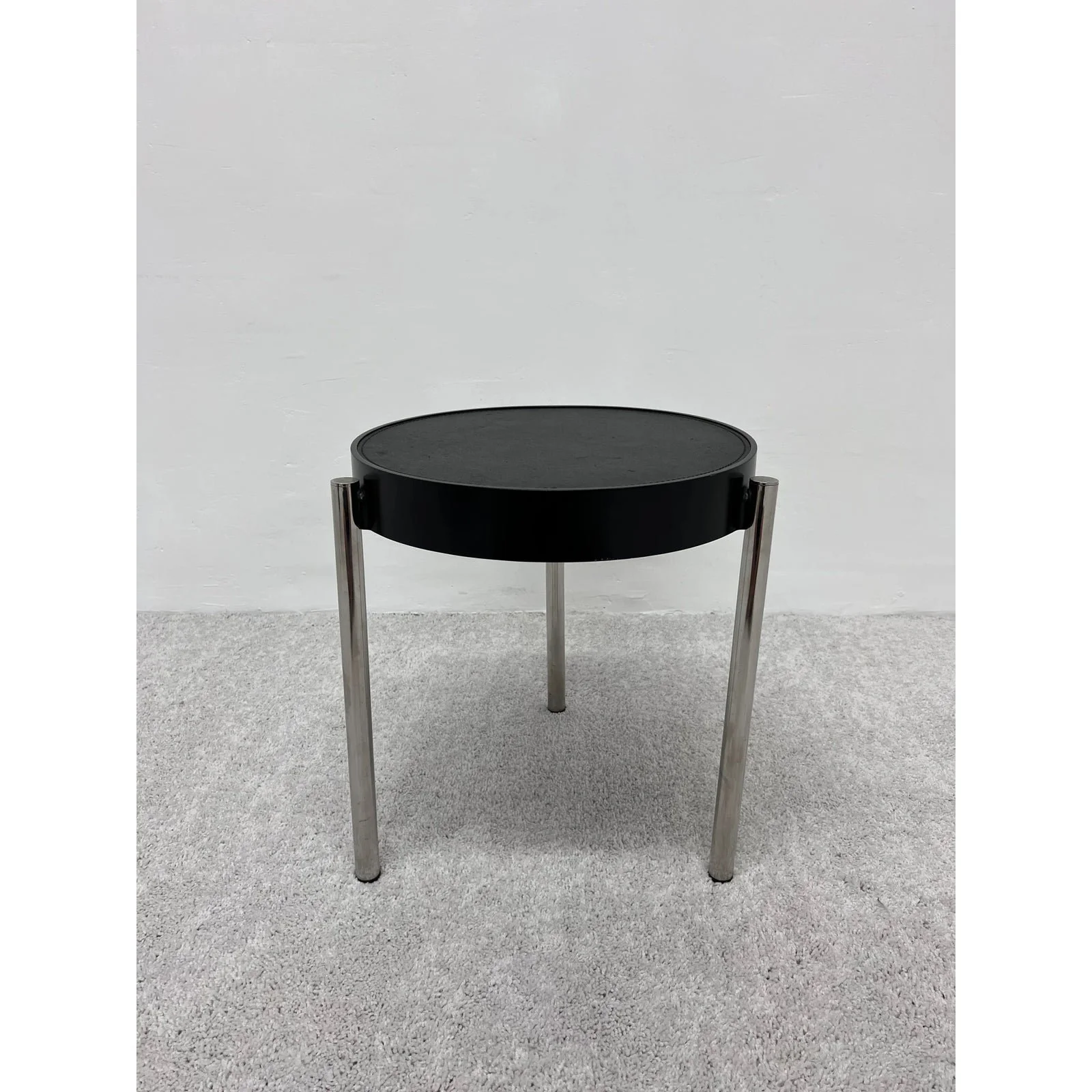 brighella-black-leather-and-chrome-side-table-for-zanotta-historical-archive-9102