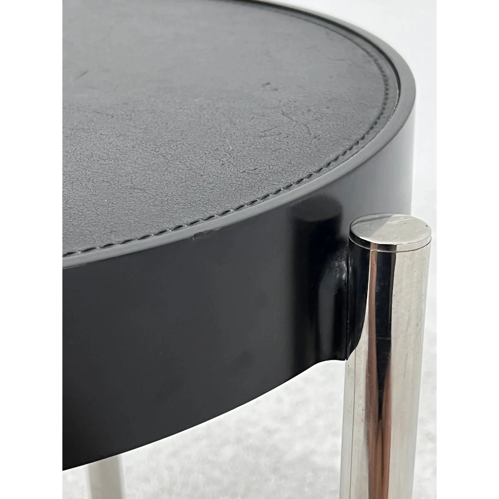 brighella-black-leather-and-chrome-side-table-for-zanotta-historical-archive-1741