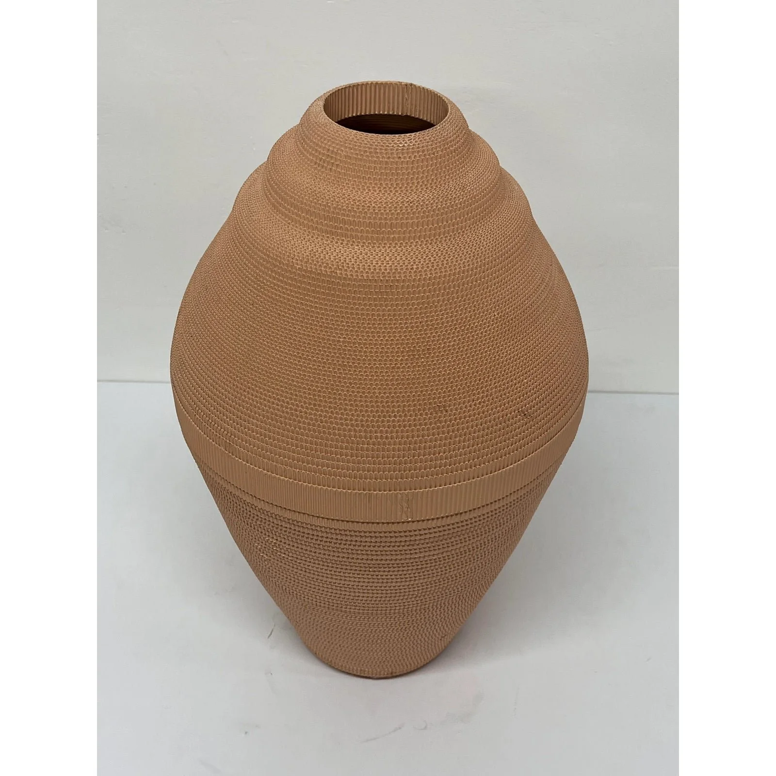 1980s-postmodern-dusty-peach-corrugated-cardboard-vase-by-flute-chicago-8479