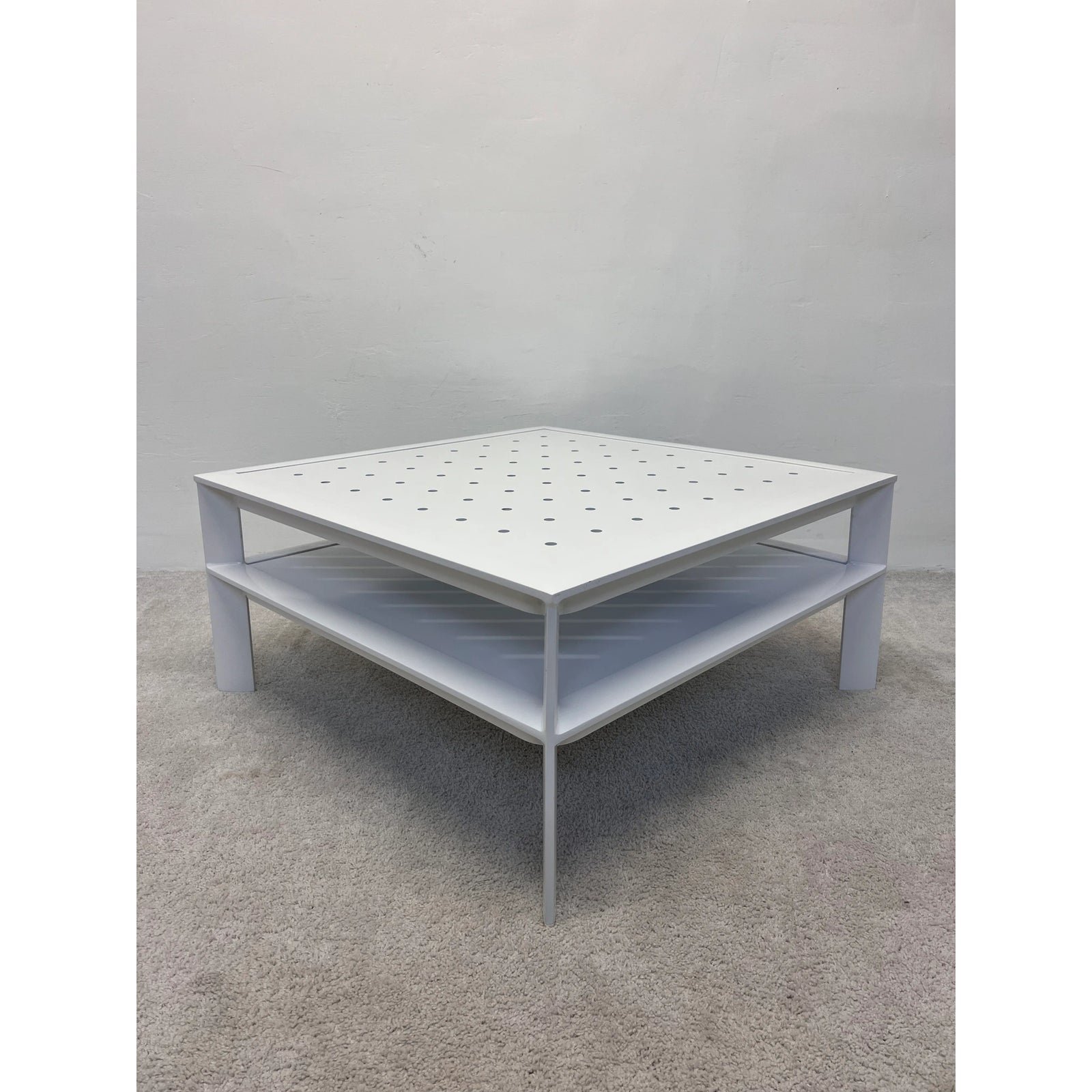 john-caldwell-parkway-outdoor-coffee-or-cocktail-table-for-brown-jordan-3090