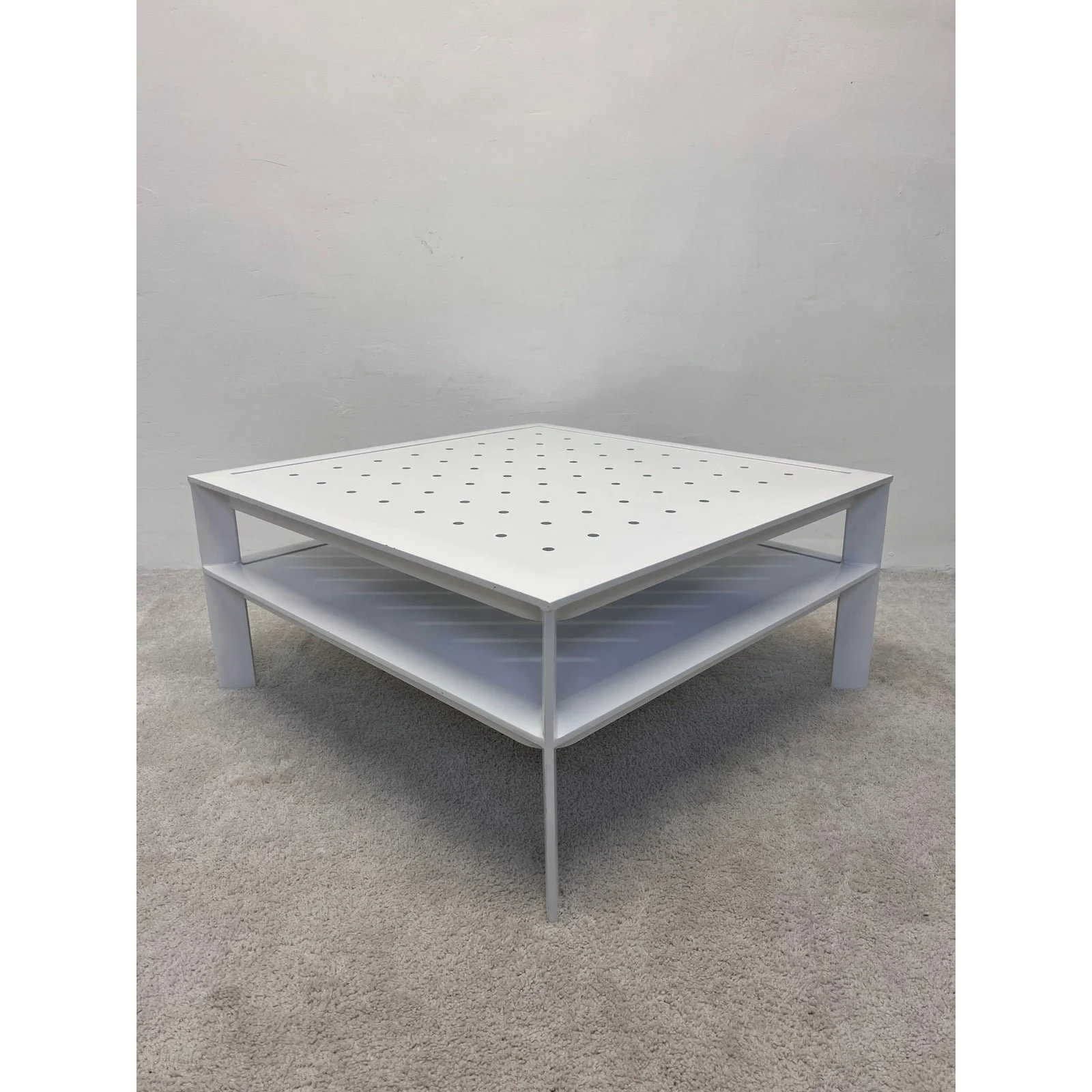 john-caldwell-parkway-outdoor-coffee-or-cocktail-table-for-brown-jordan-9036